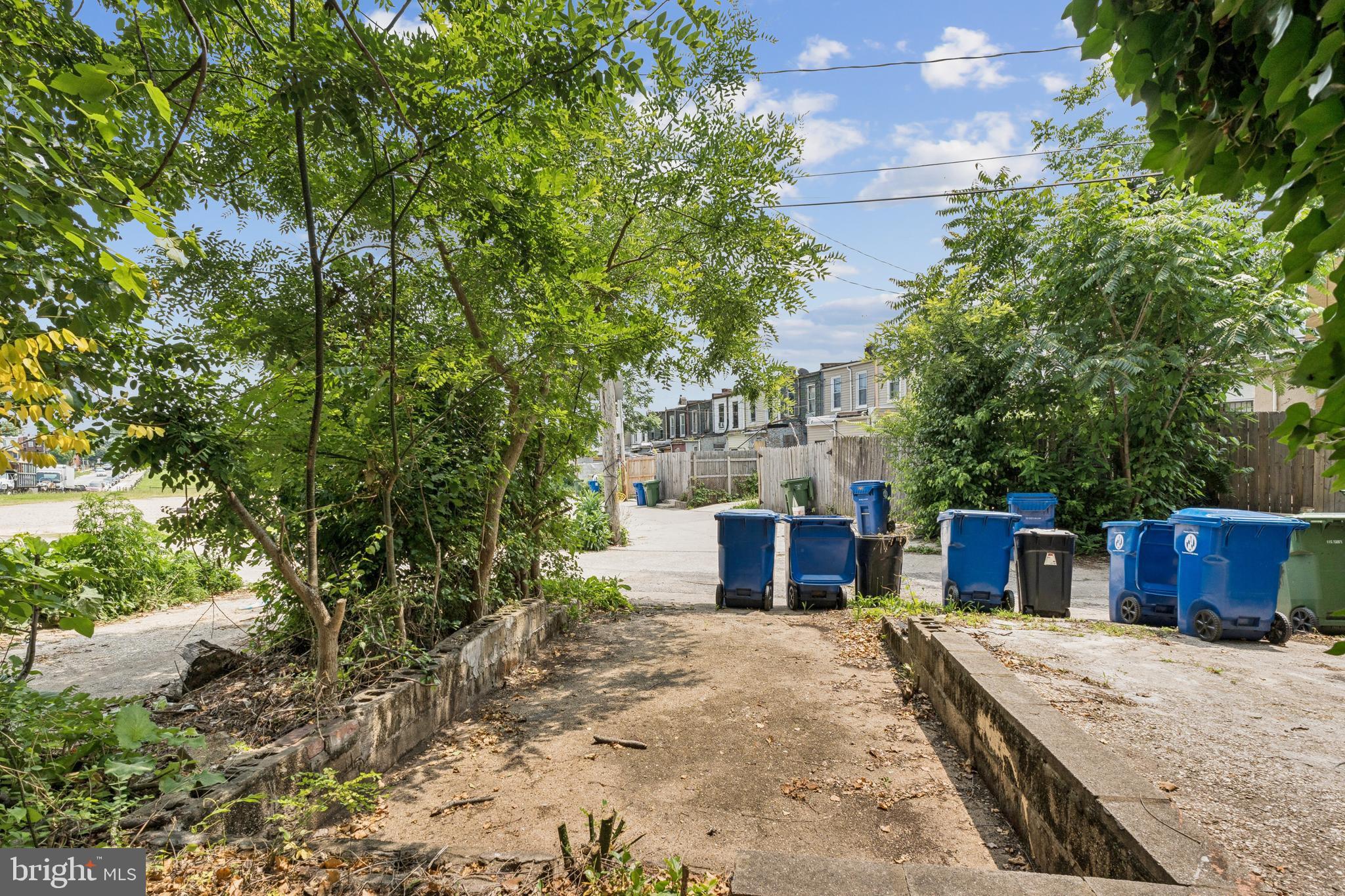 COLD SPRING NEWTOWN - Residential