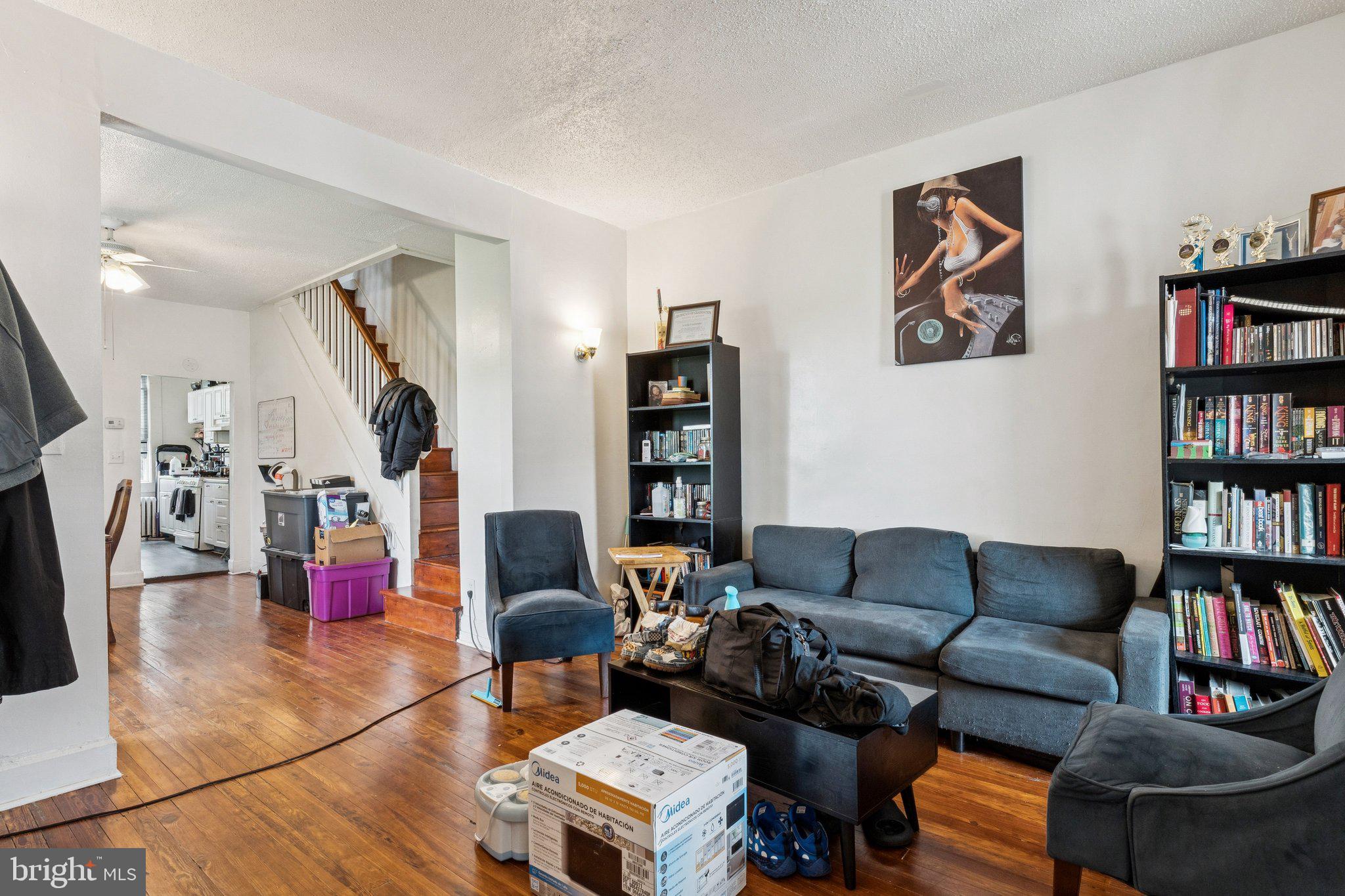 COLD SPRING NEWTOWN - Residential