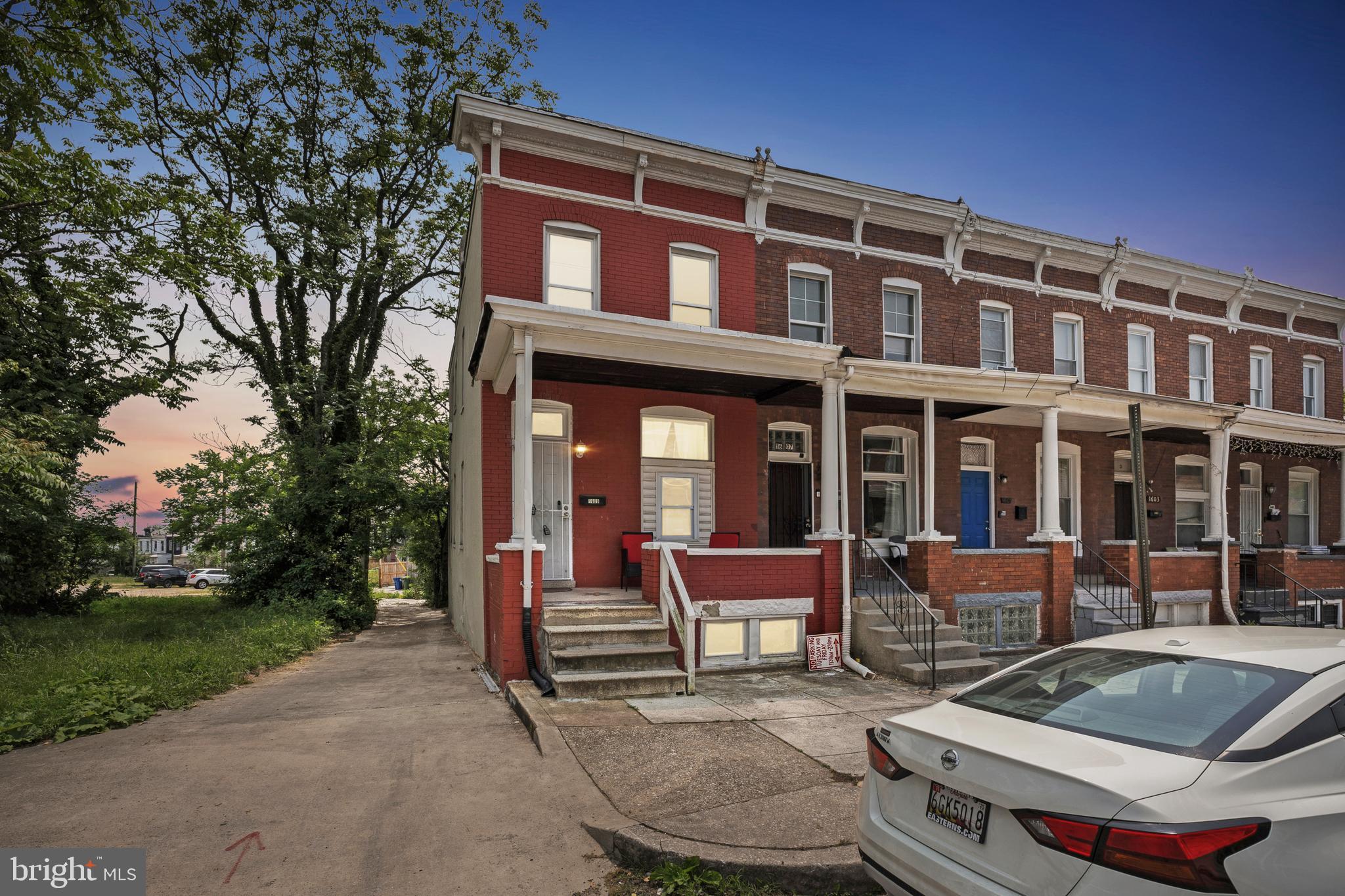 COLD SPRING NEWTOWN - Residential