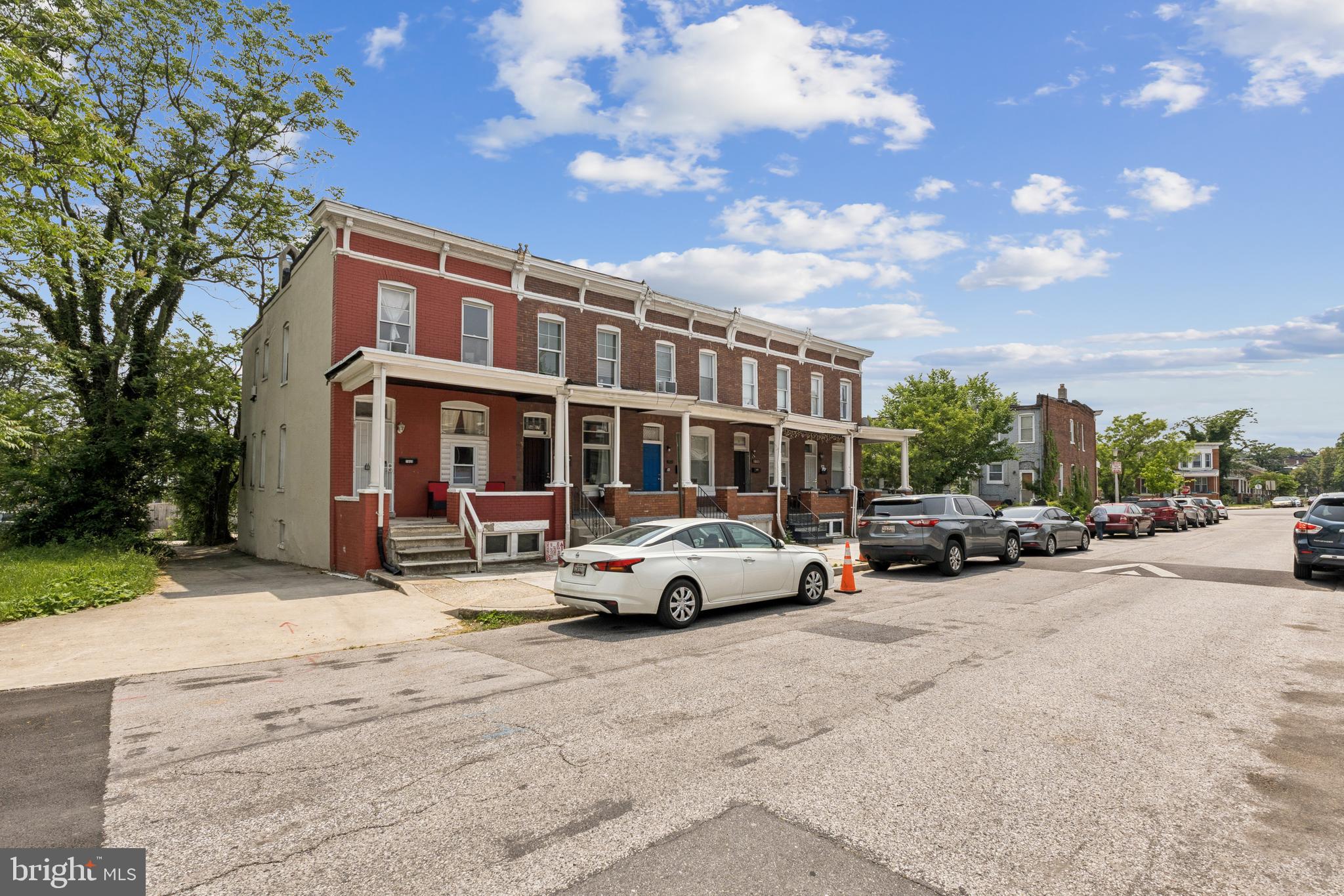 COLD SPRING NEWTOWN - Residential