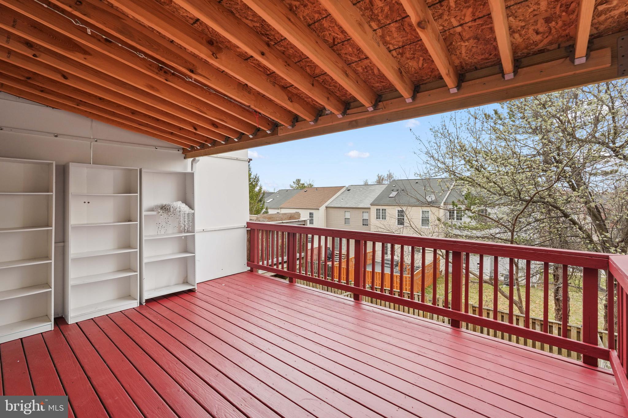 RIVER OAKS - Residential