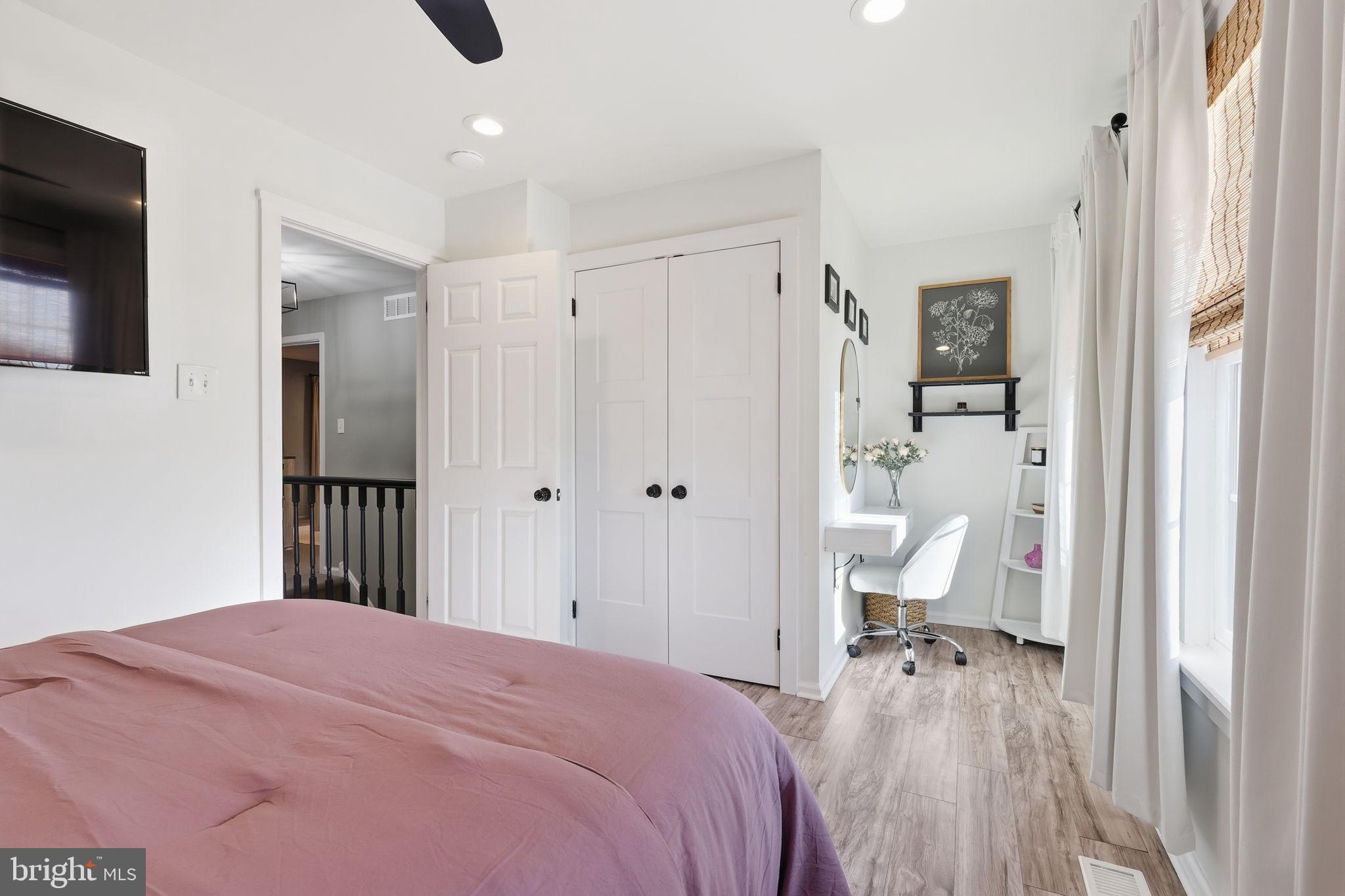 HUNTINGDON BROOK - Residential