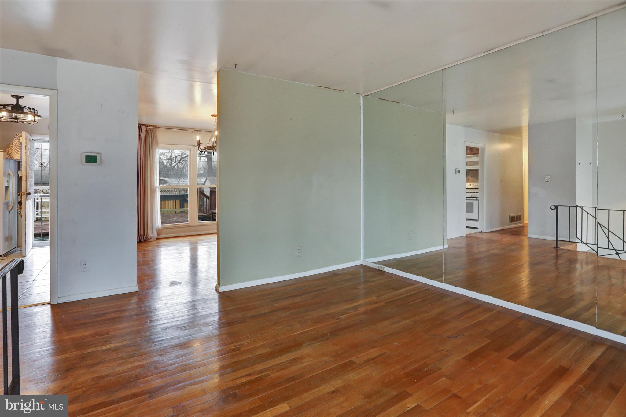 WINDSOR - Residential