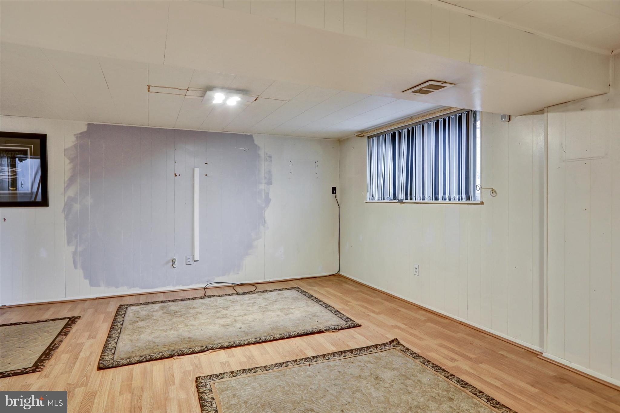 WINDSOR - Residential