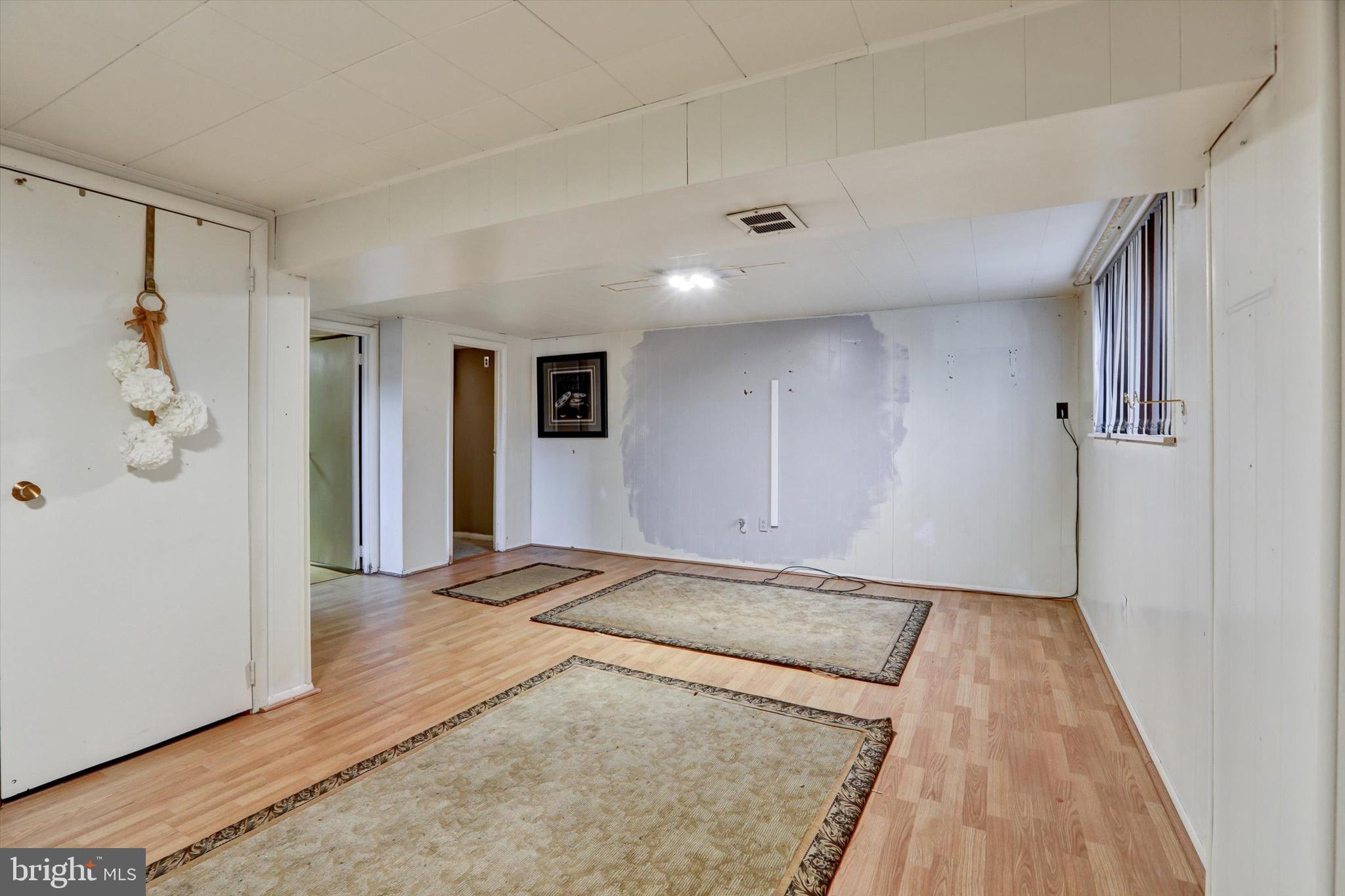 WINDSOR - Residential