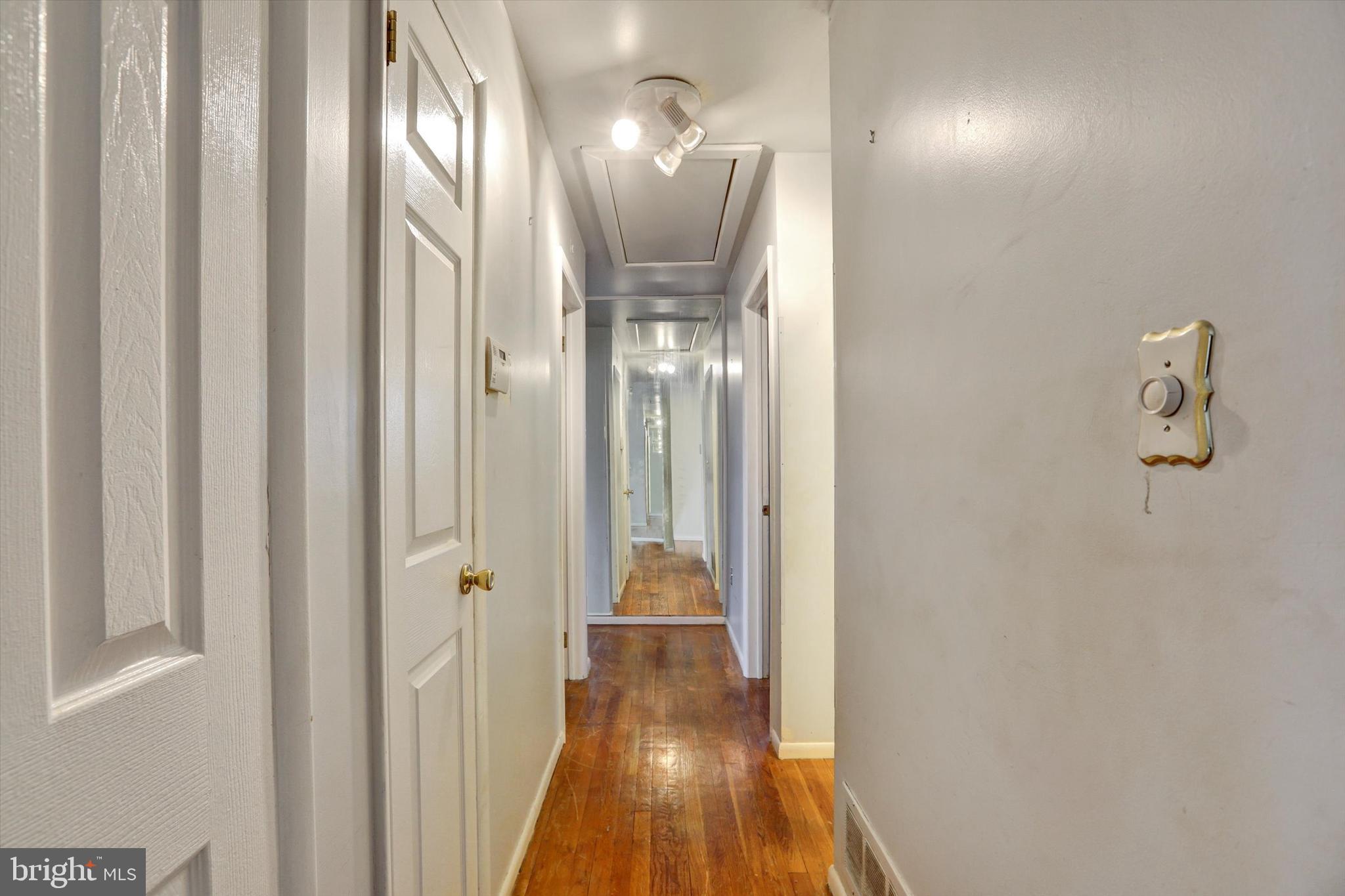 WINDSOR - Residential