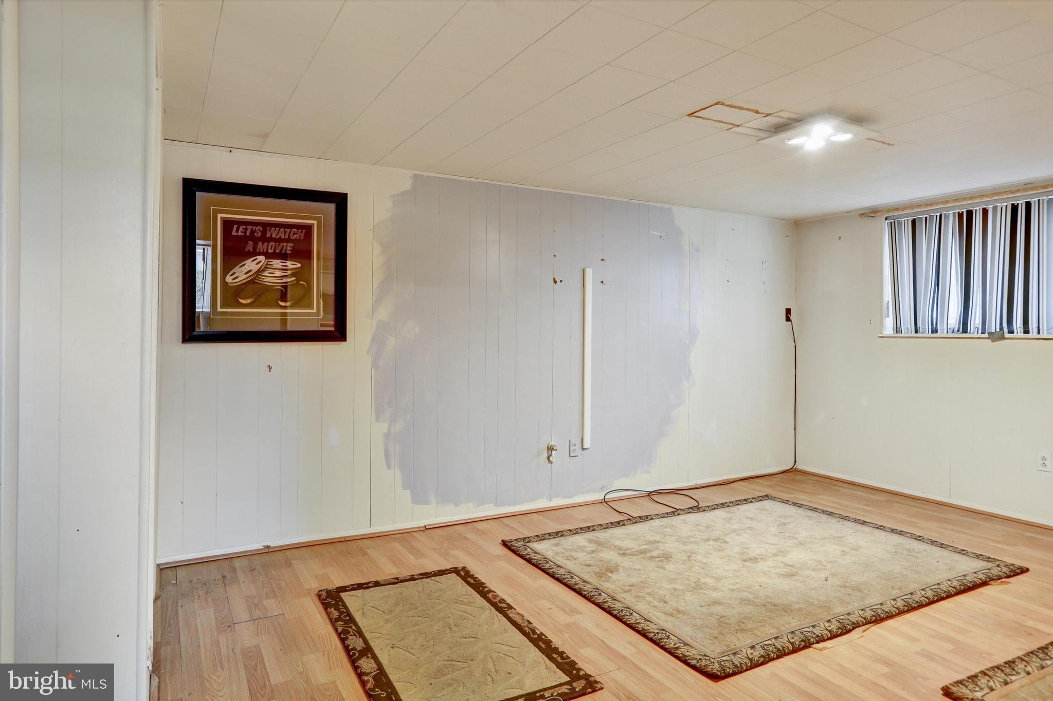 WINDSOR - Residential