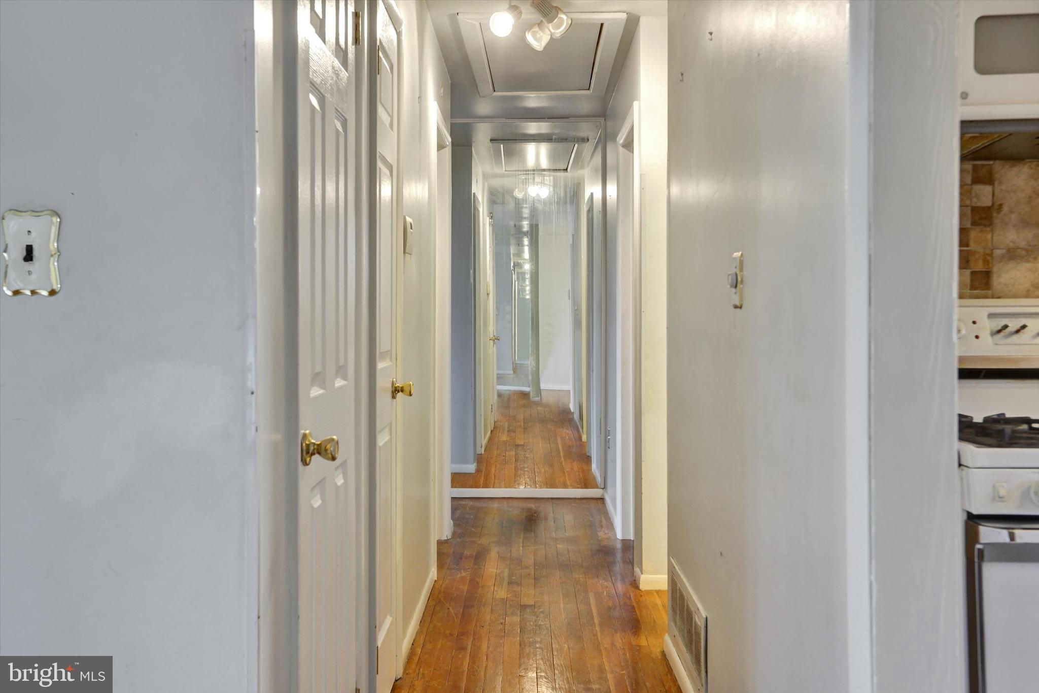 WINDSOR - Residential