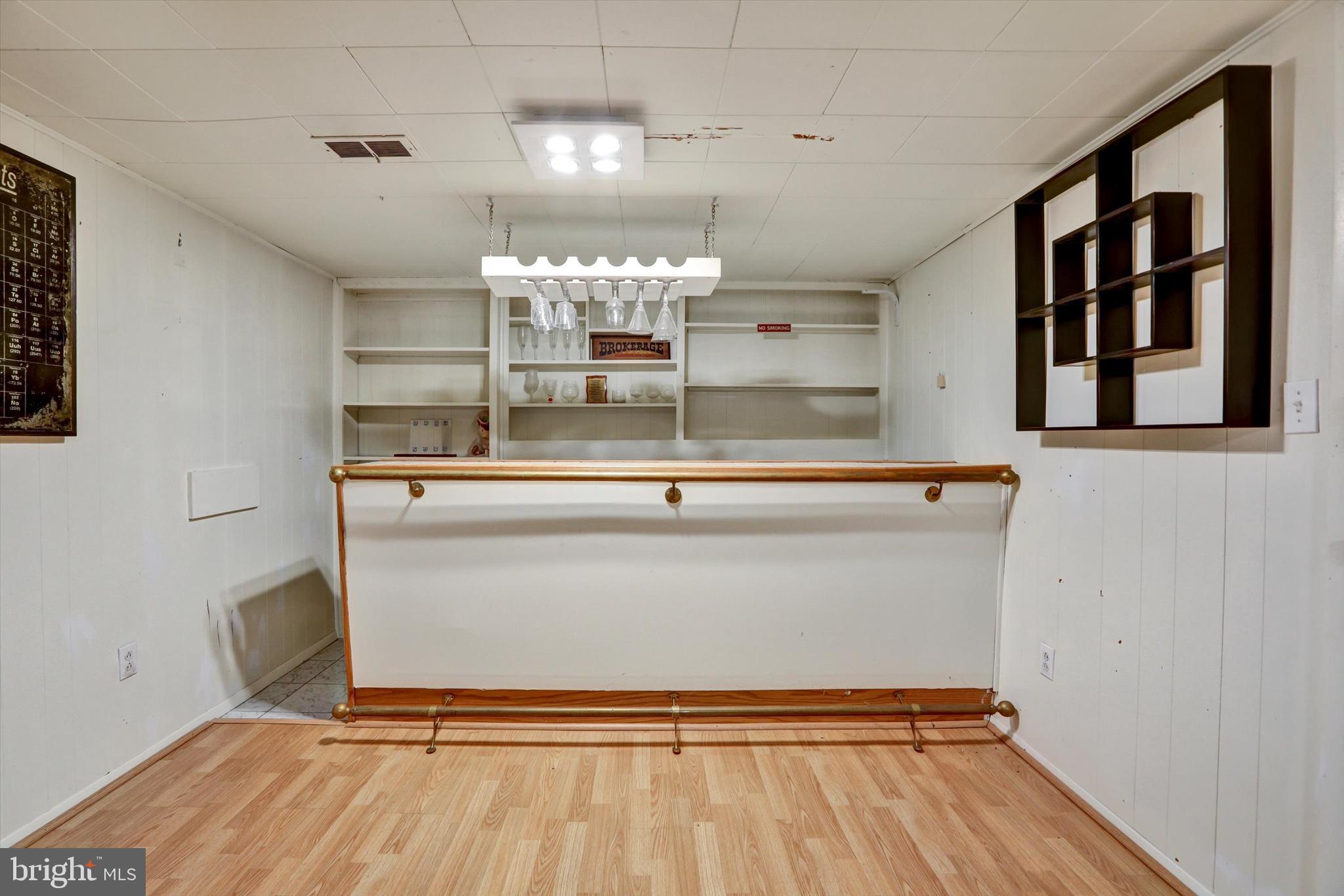 WINDSOR - Residential