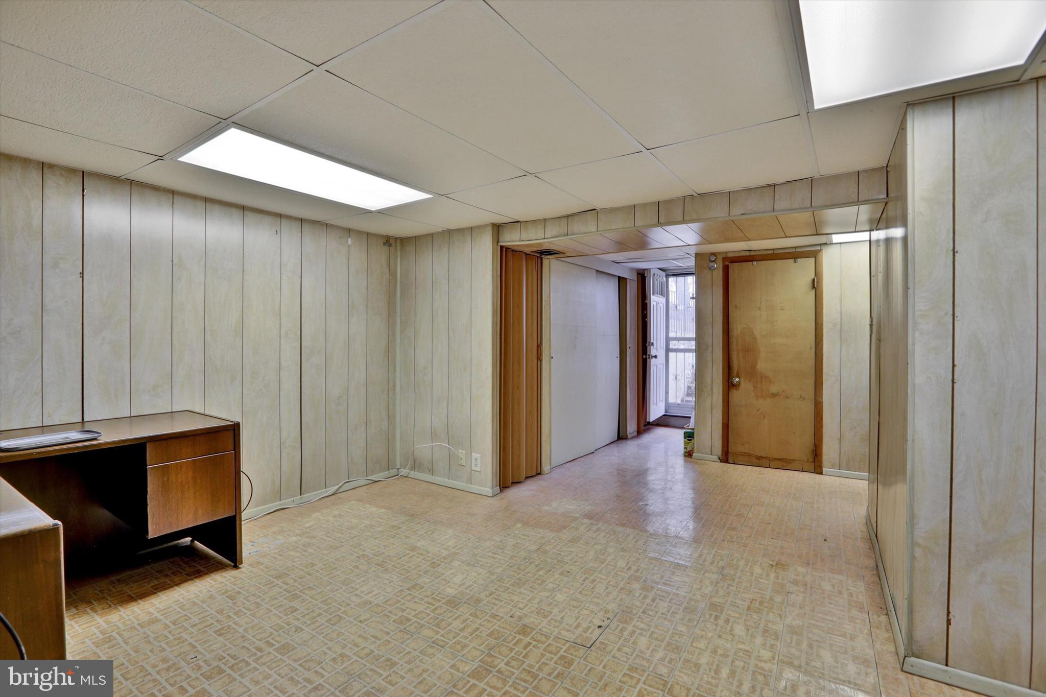 WINDSOR - Residential