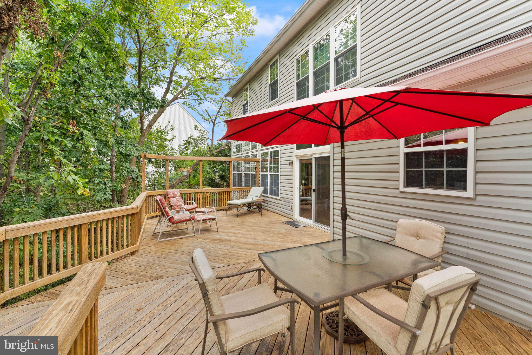 607 TALMADGE COURT SE