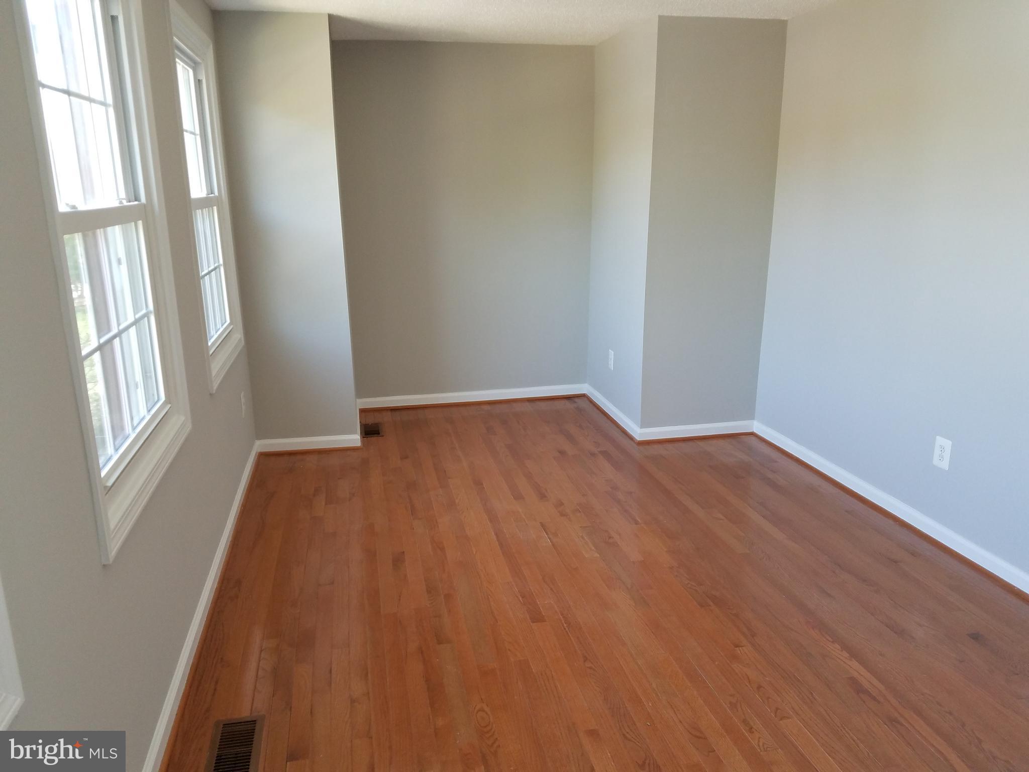 D EVEREUX WEST - Residential