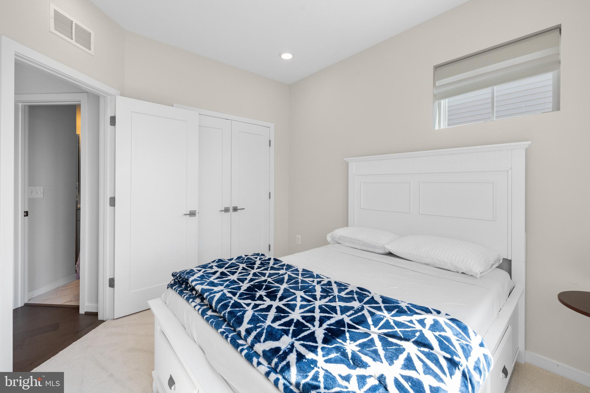 BRAMBLETON - Residential