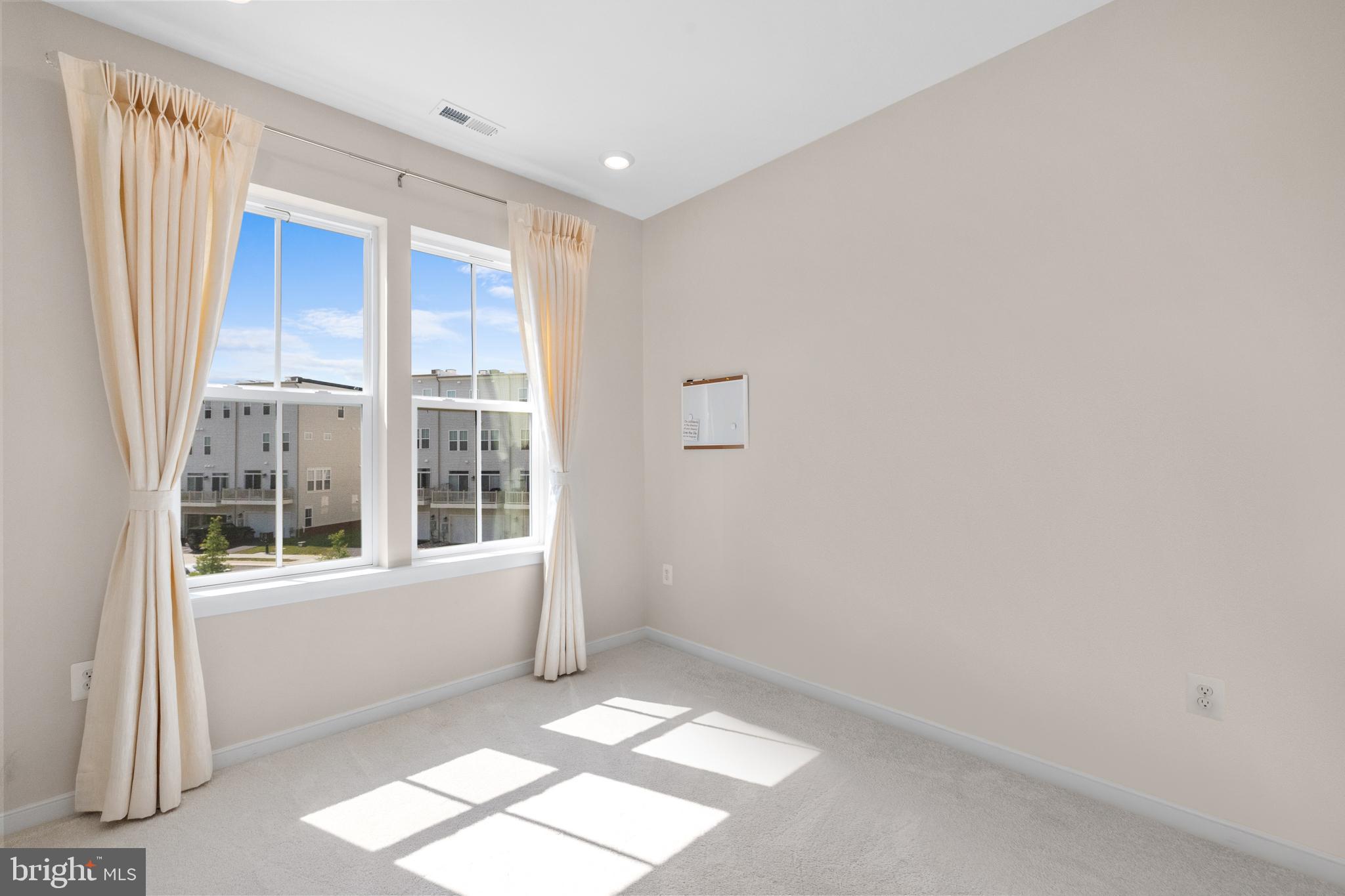 BRAMBLETON - Residential