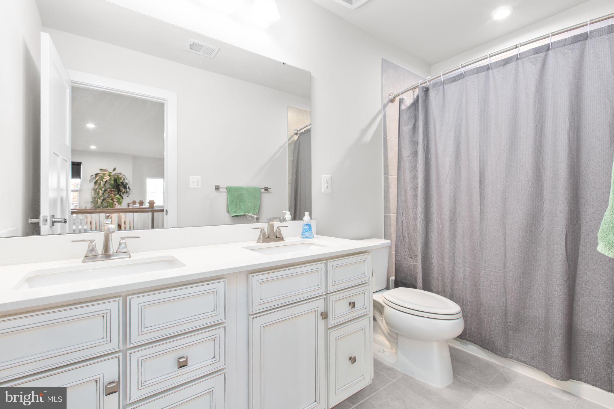 FAWN LAKE - Residential