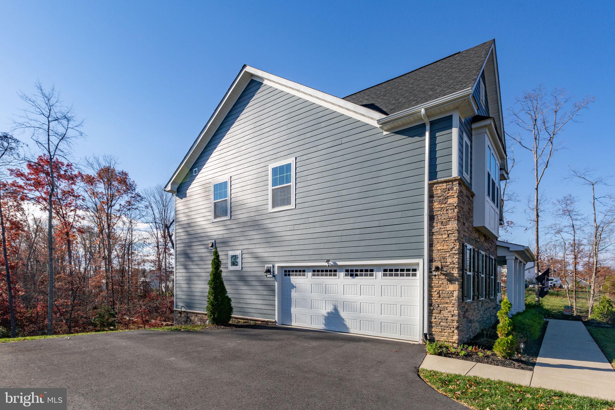 FAWN LAKE - Residential