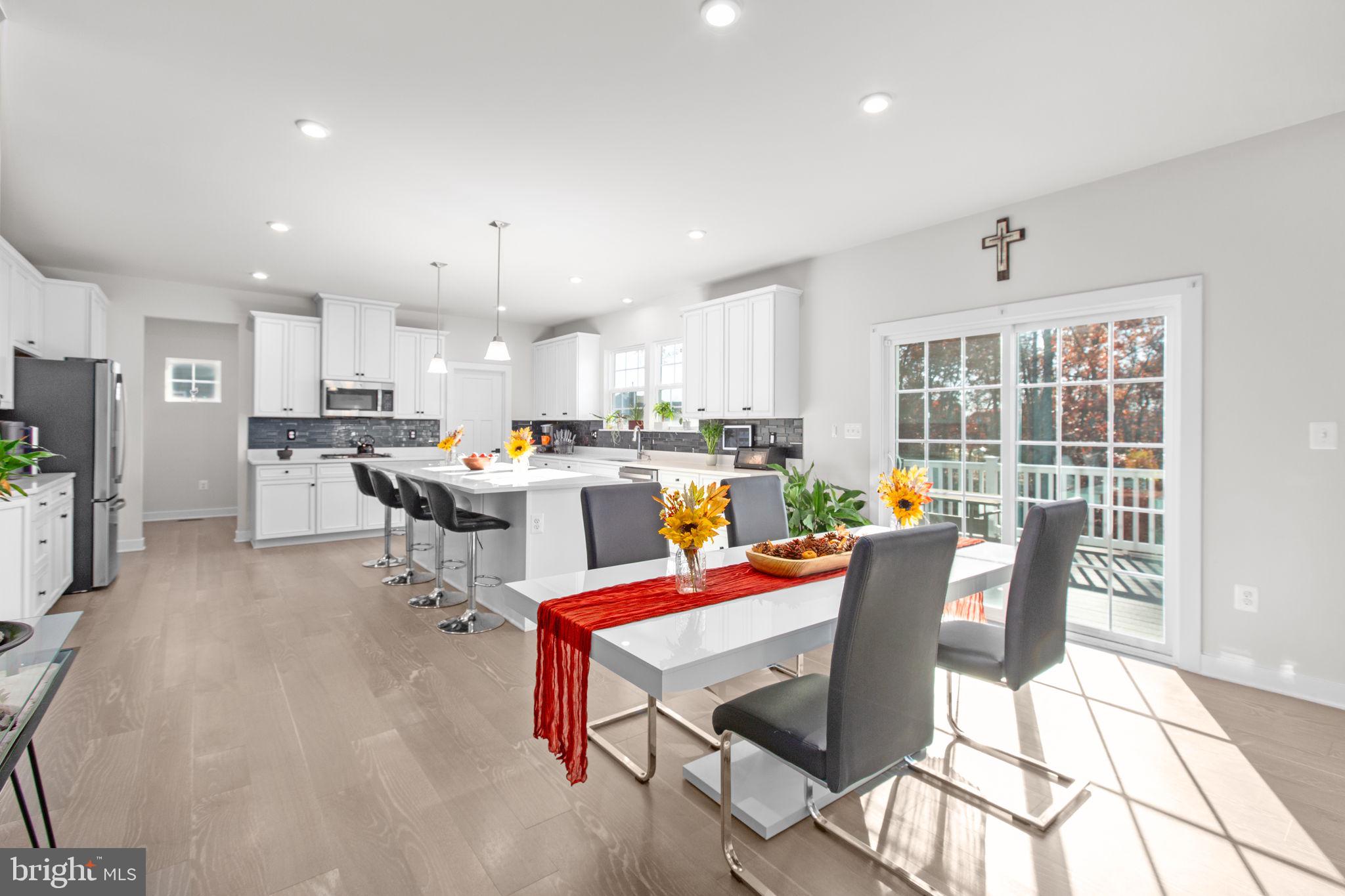 FAWN LAKE - Residential