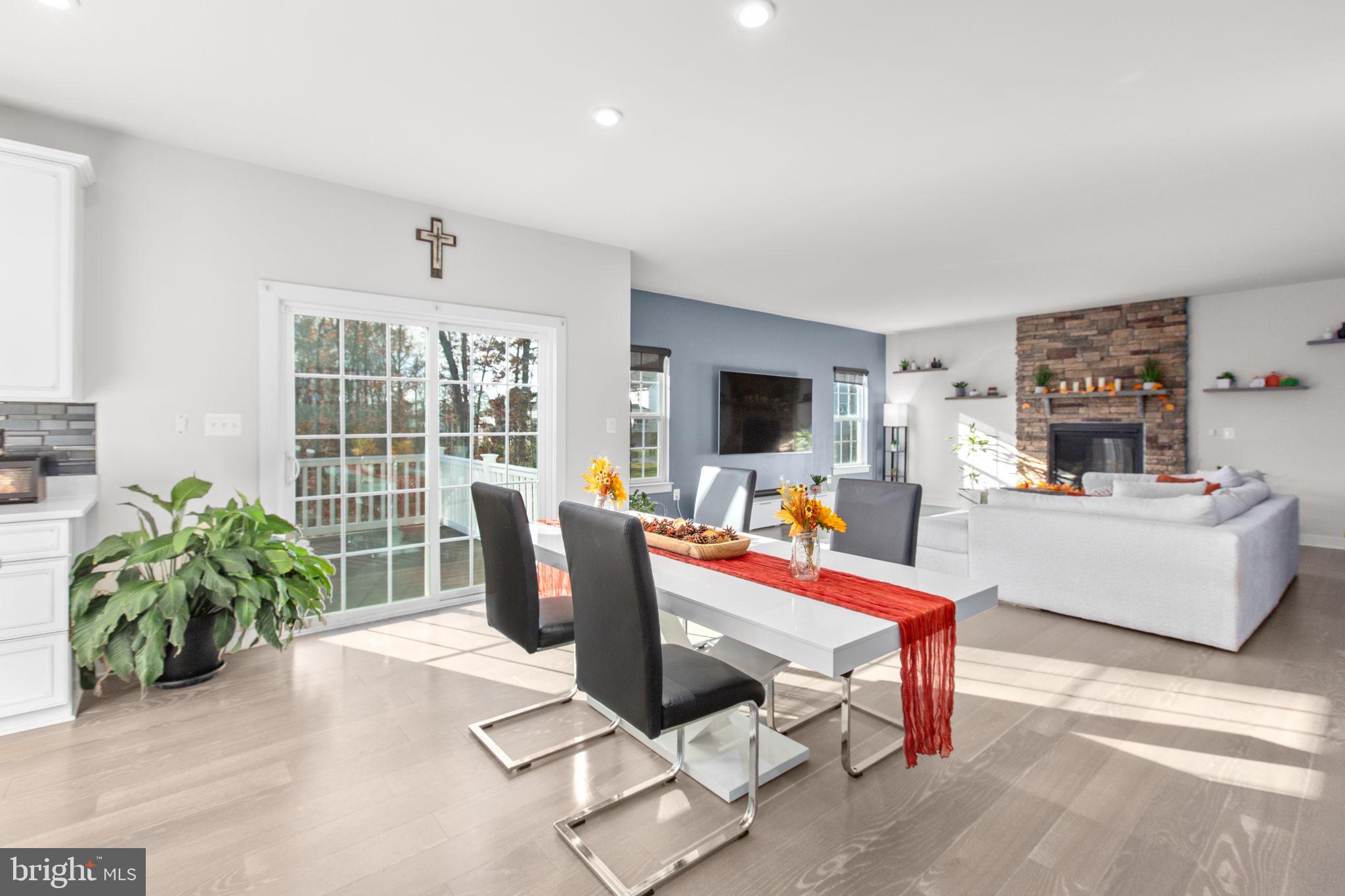 FAWN LAKE - Residential