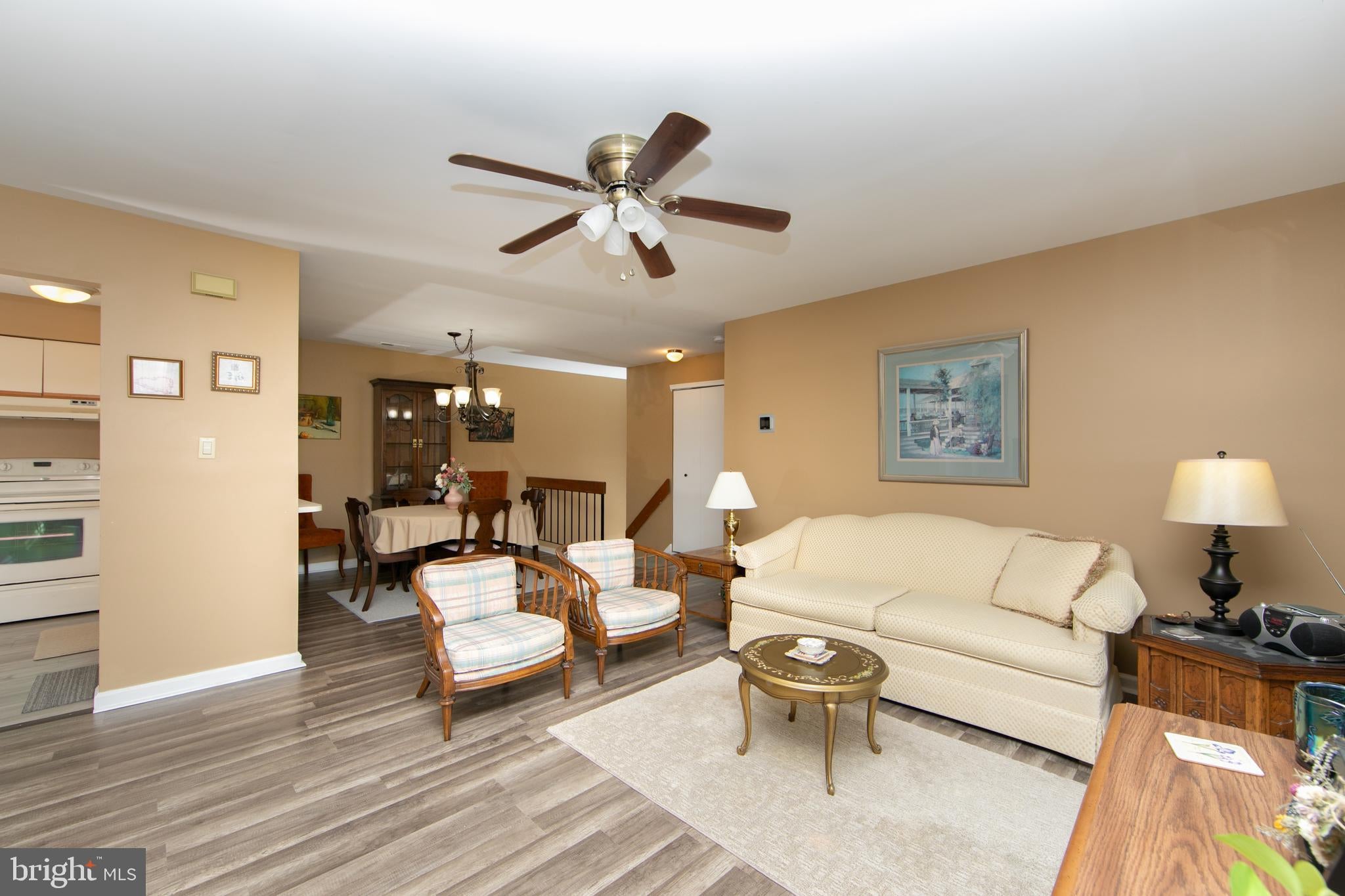 1011 SCOTSWOOD COURT B