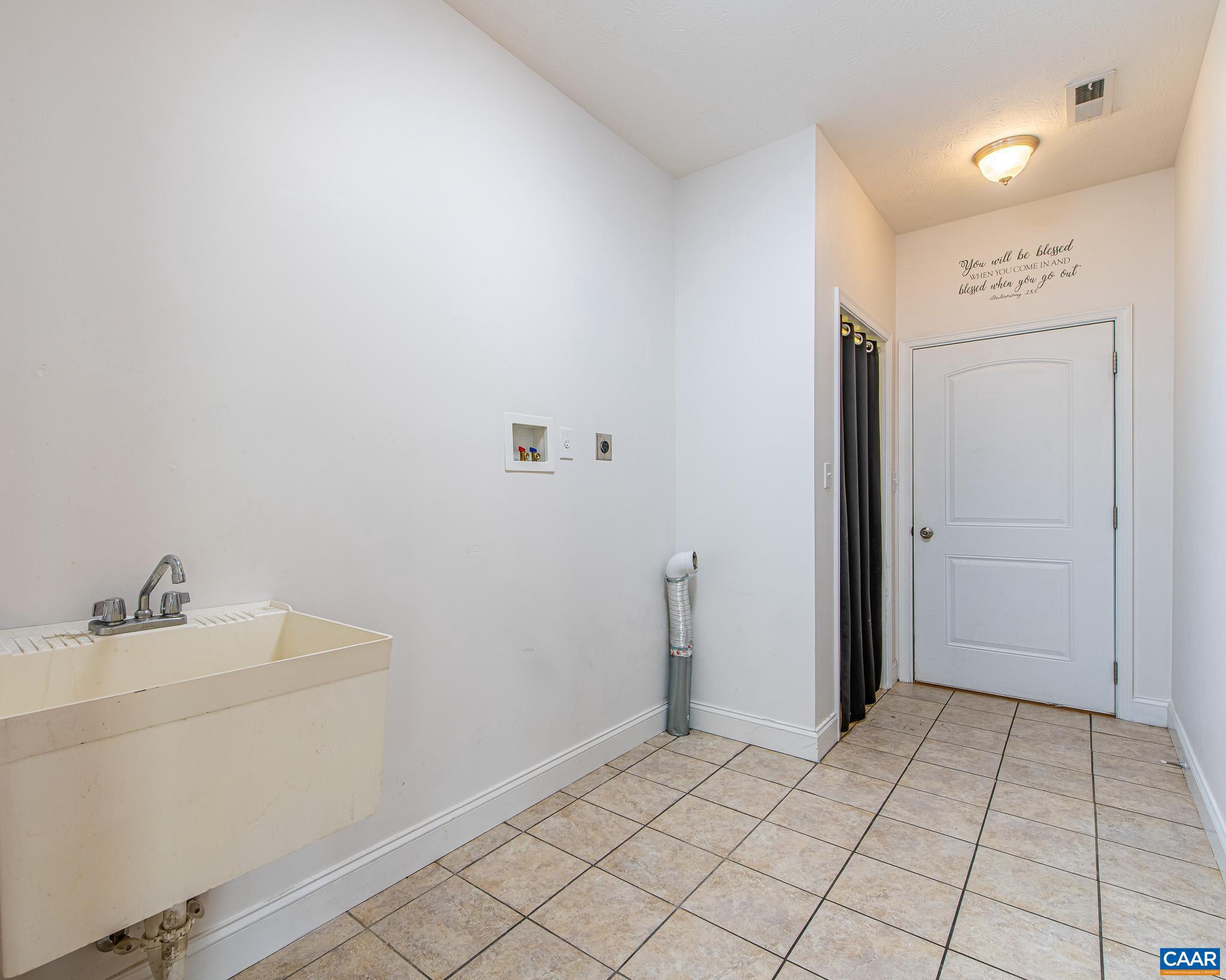 SKYVIEW ESTATES - Residential