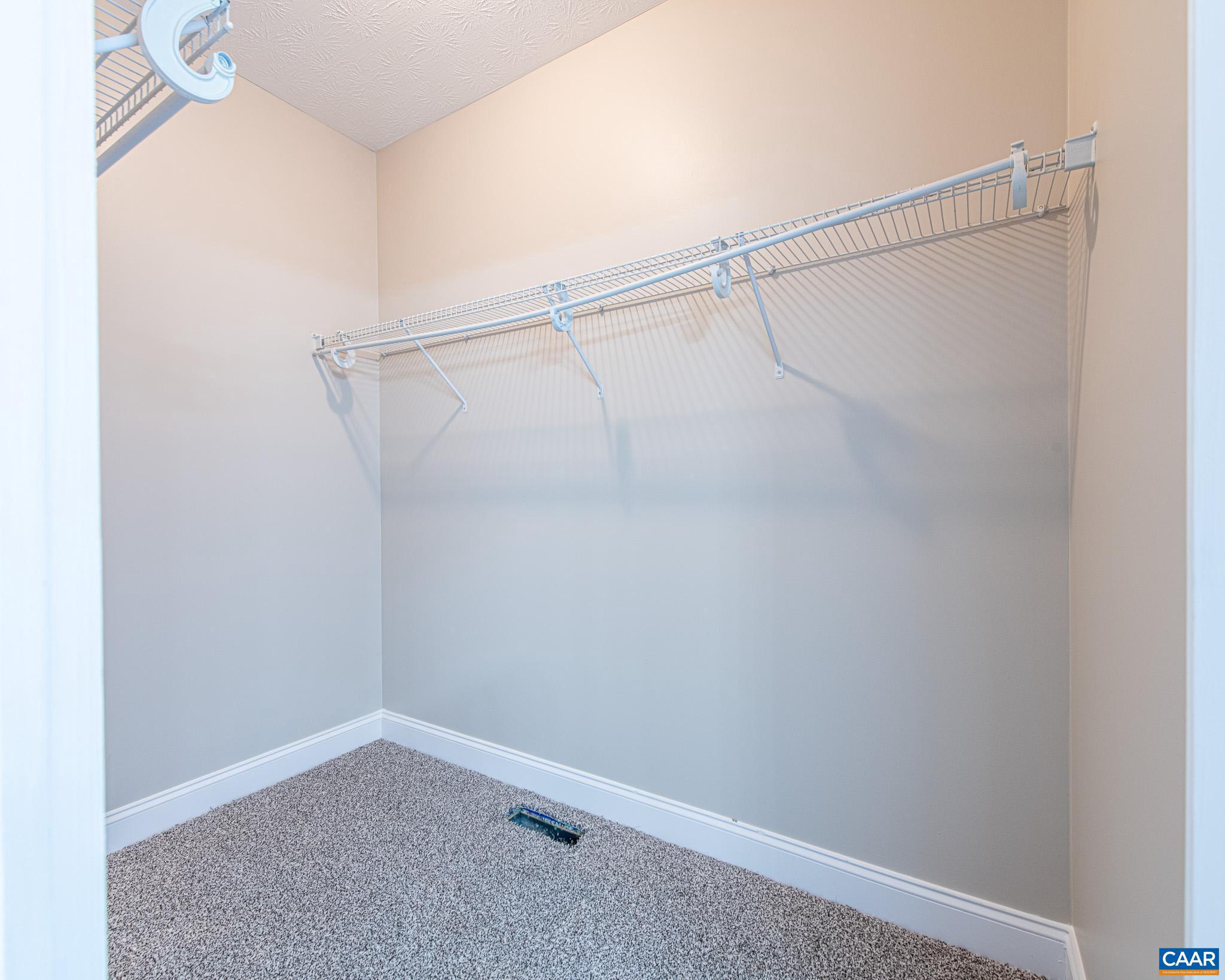 SKYVIEW ESTATES - Residential