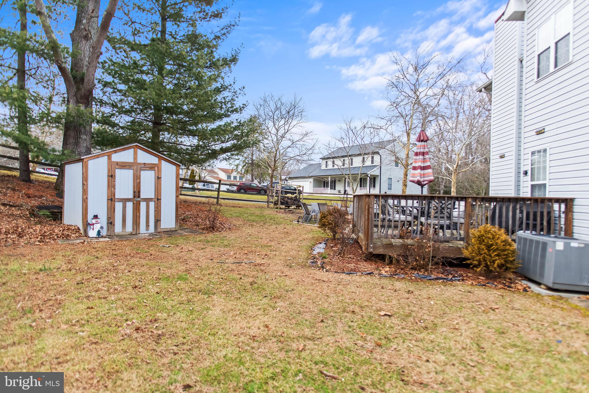 ST CHARLES HAMPSHIRE - Residential