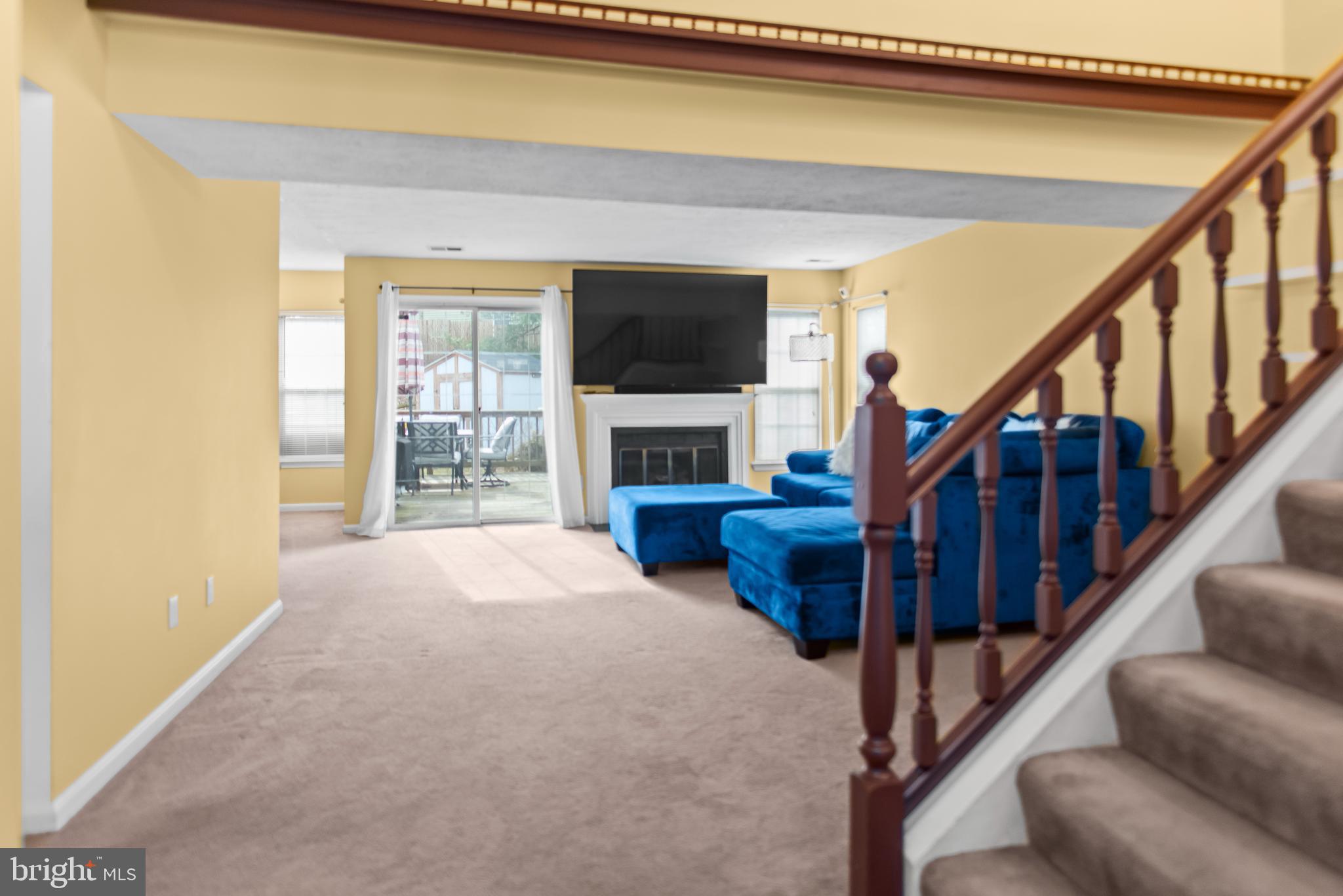 ST CHARLES HAMPSHIRE - Residential