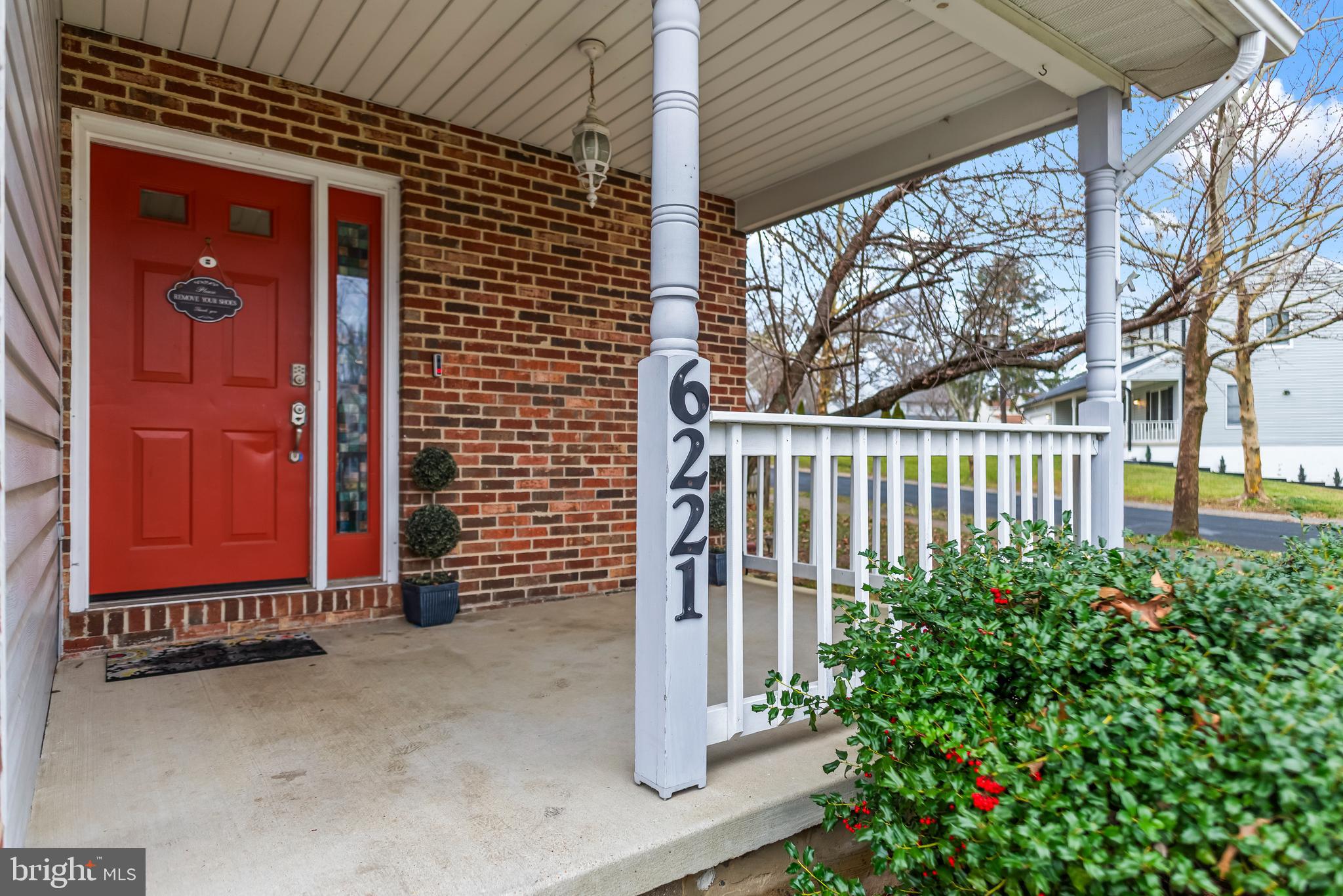 ST CHARLES HAMPSHIRE - Residential