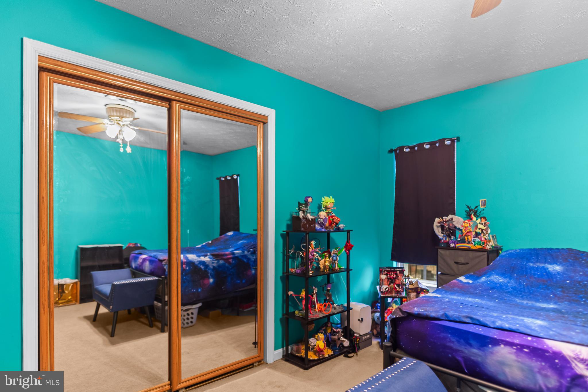 ST CHARLES HAMPSHIRE - Residential