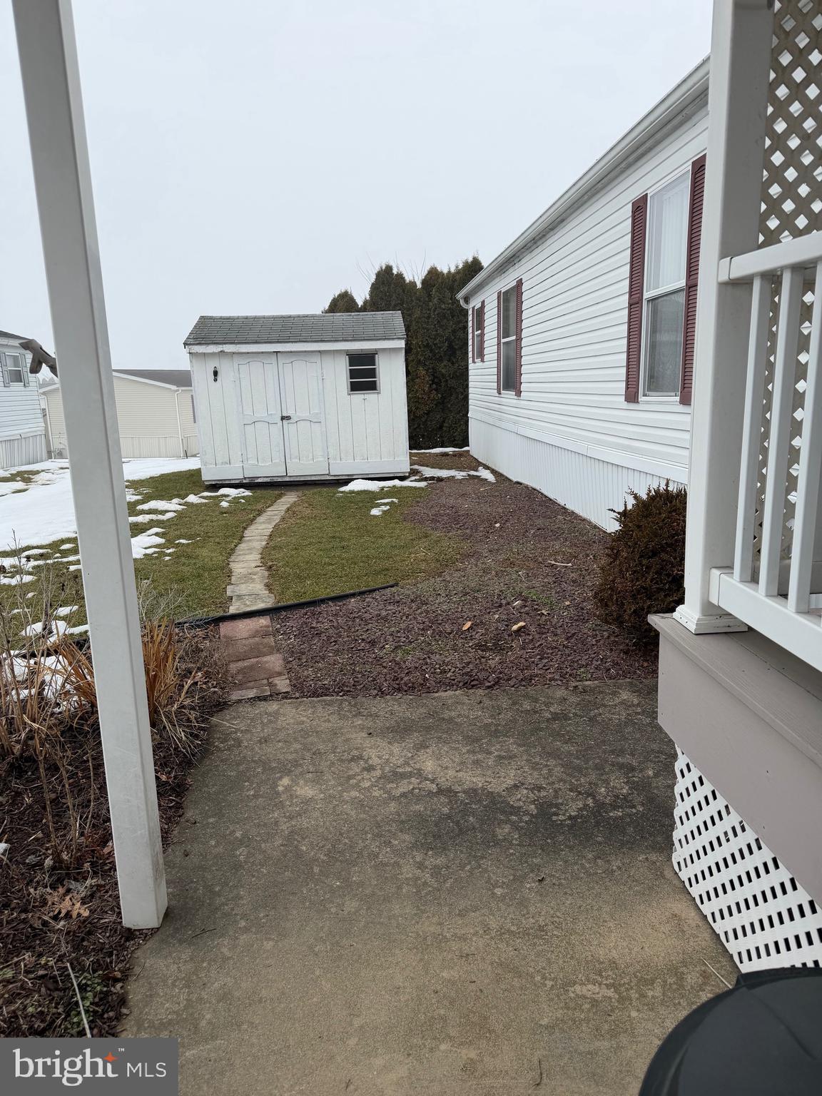 7 COUNTRY ACRES GOLD PARK