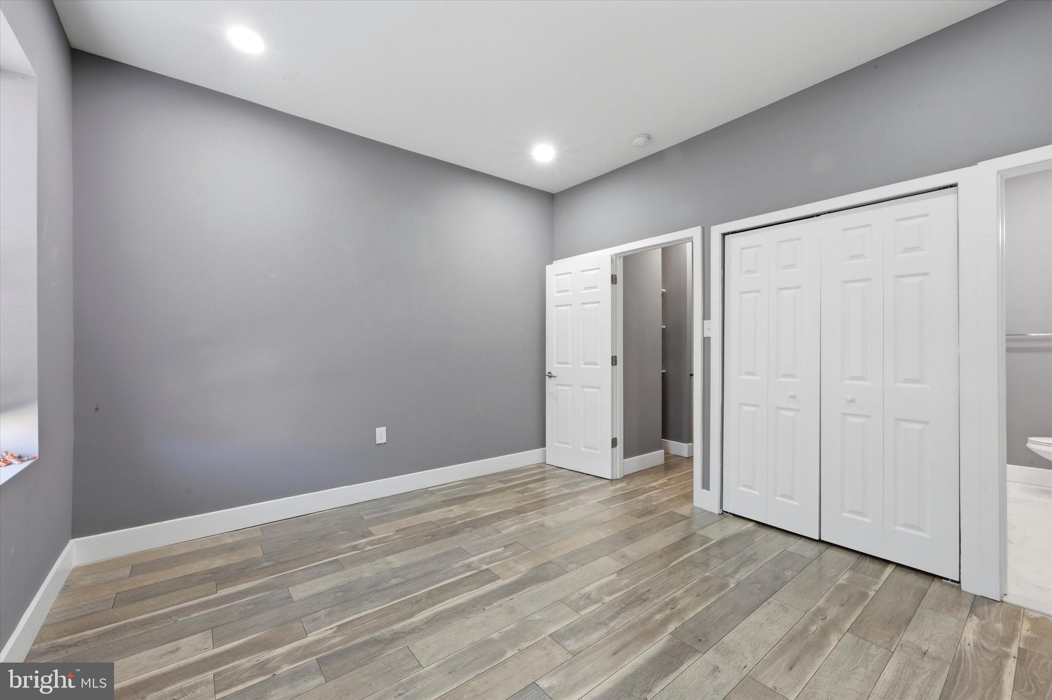 STRAWBERRY MANSION - Residential