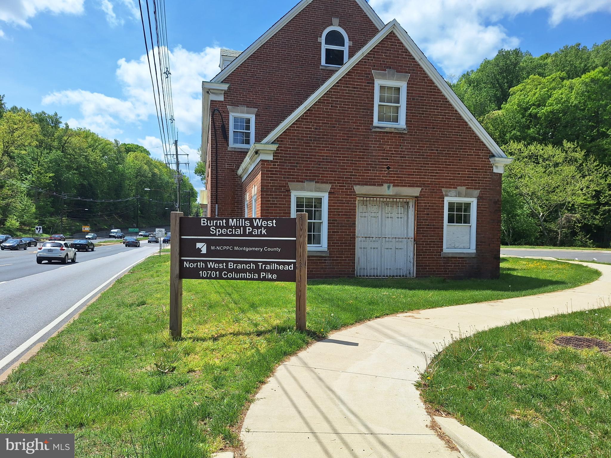 WOODMOOR - Residential