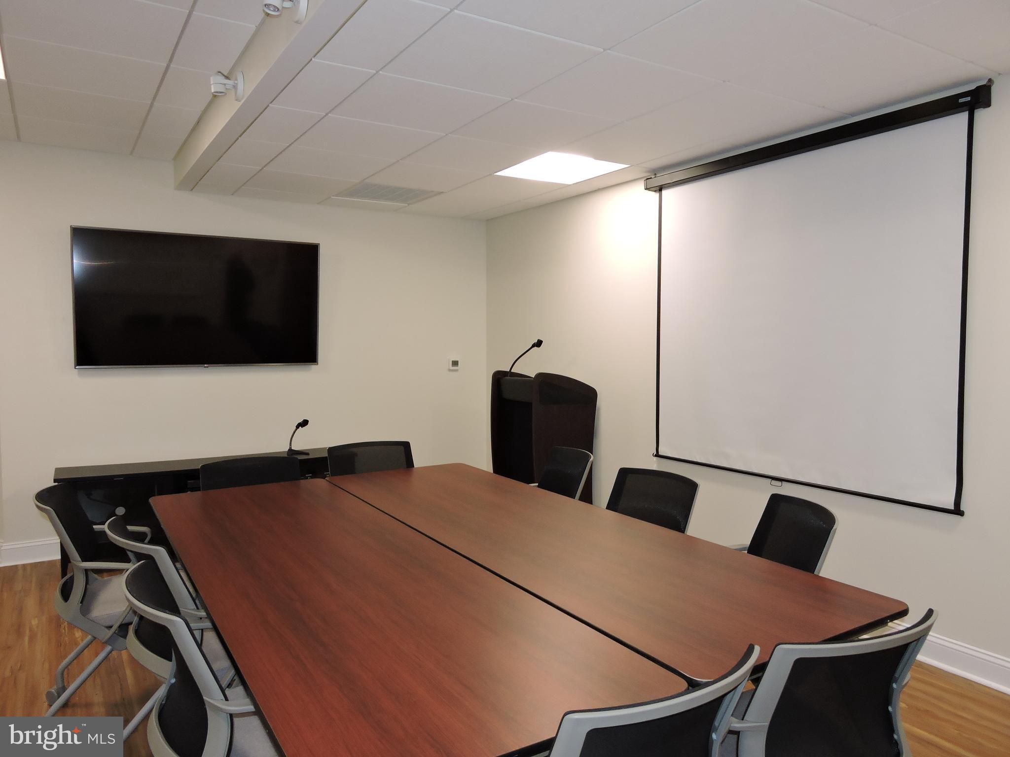 AVENUE OF THE ARTS - Residential Lease