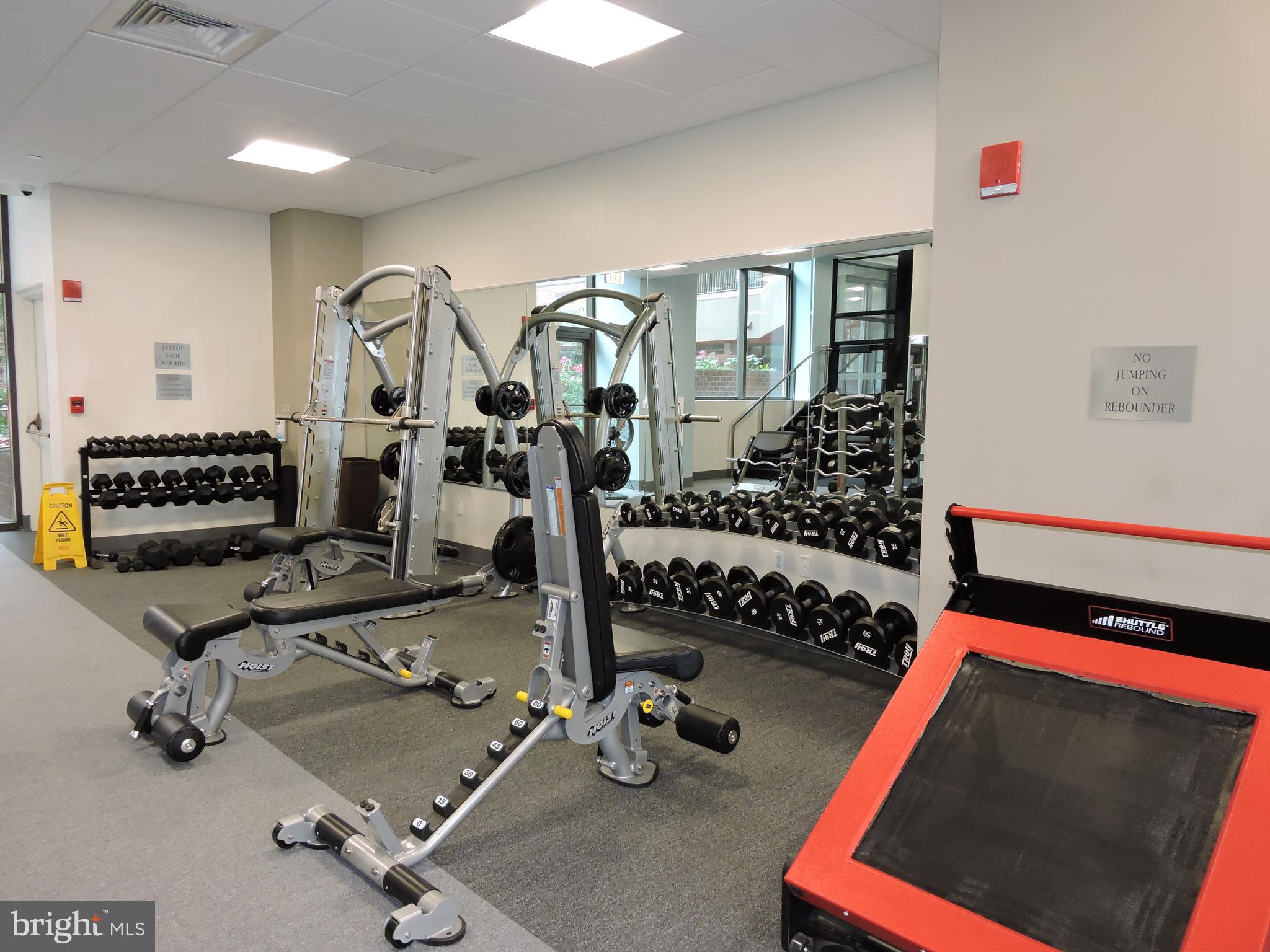 AVENUE OF THE ARTS - Residential Lease