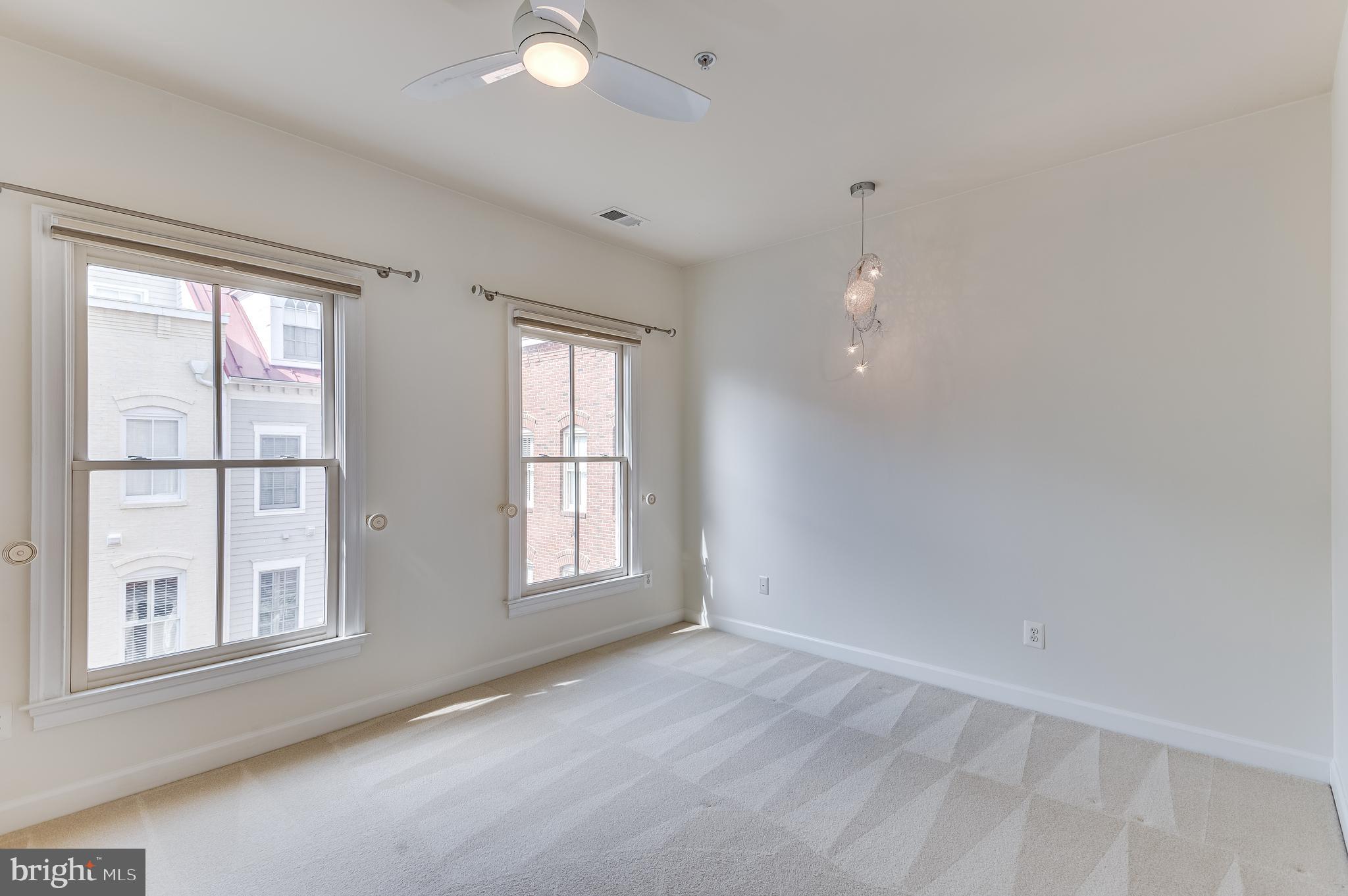 POTOMAC GREENS - Residential Lease