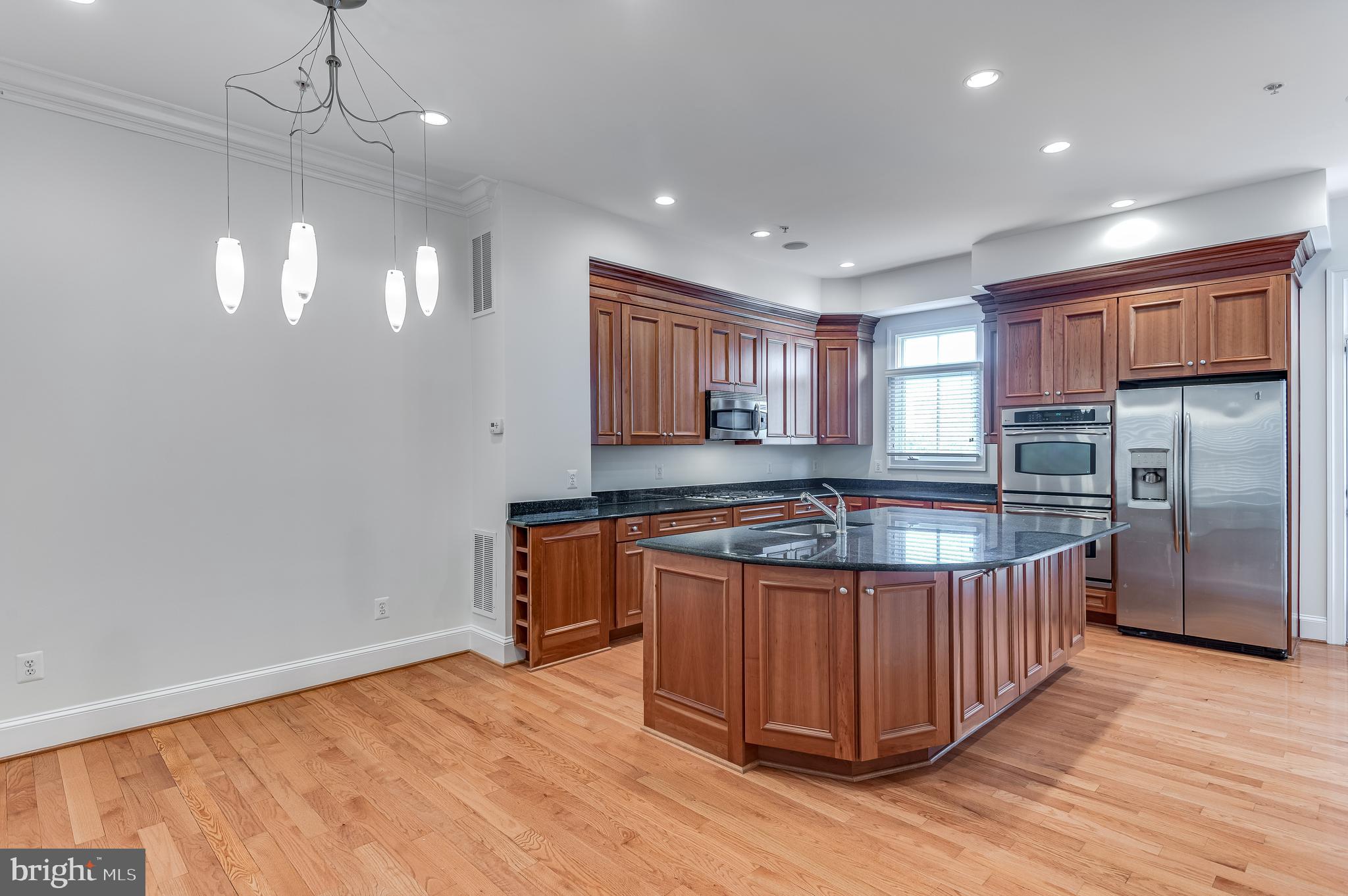 POTOMAC GREENS - Residential Lease