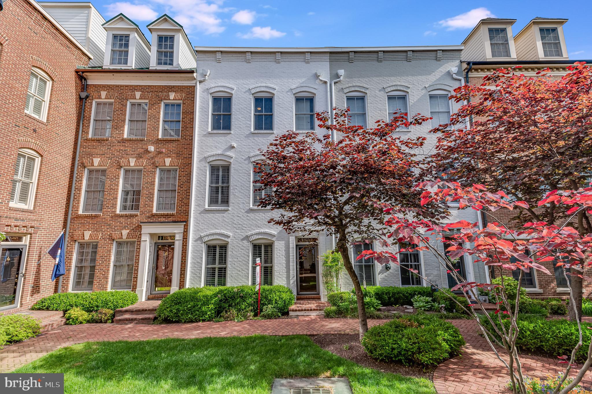 POTOMAC GREENS - Residential Lease