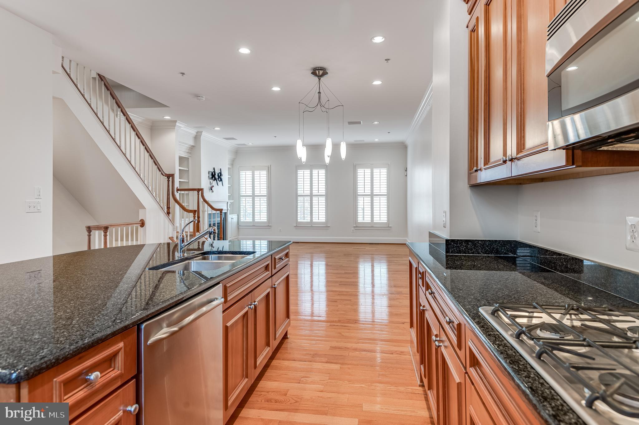 POTOMAC GREENS - Residential Lease