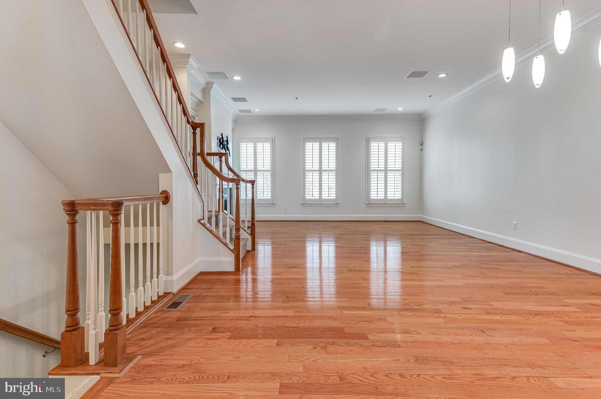 POTOMAC GREENS - Residential Lease