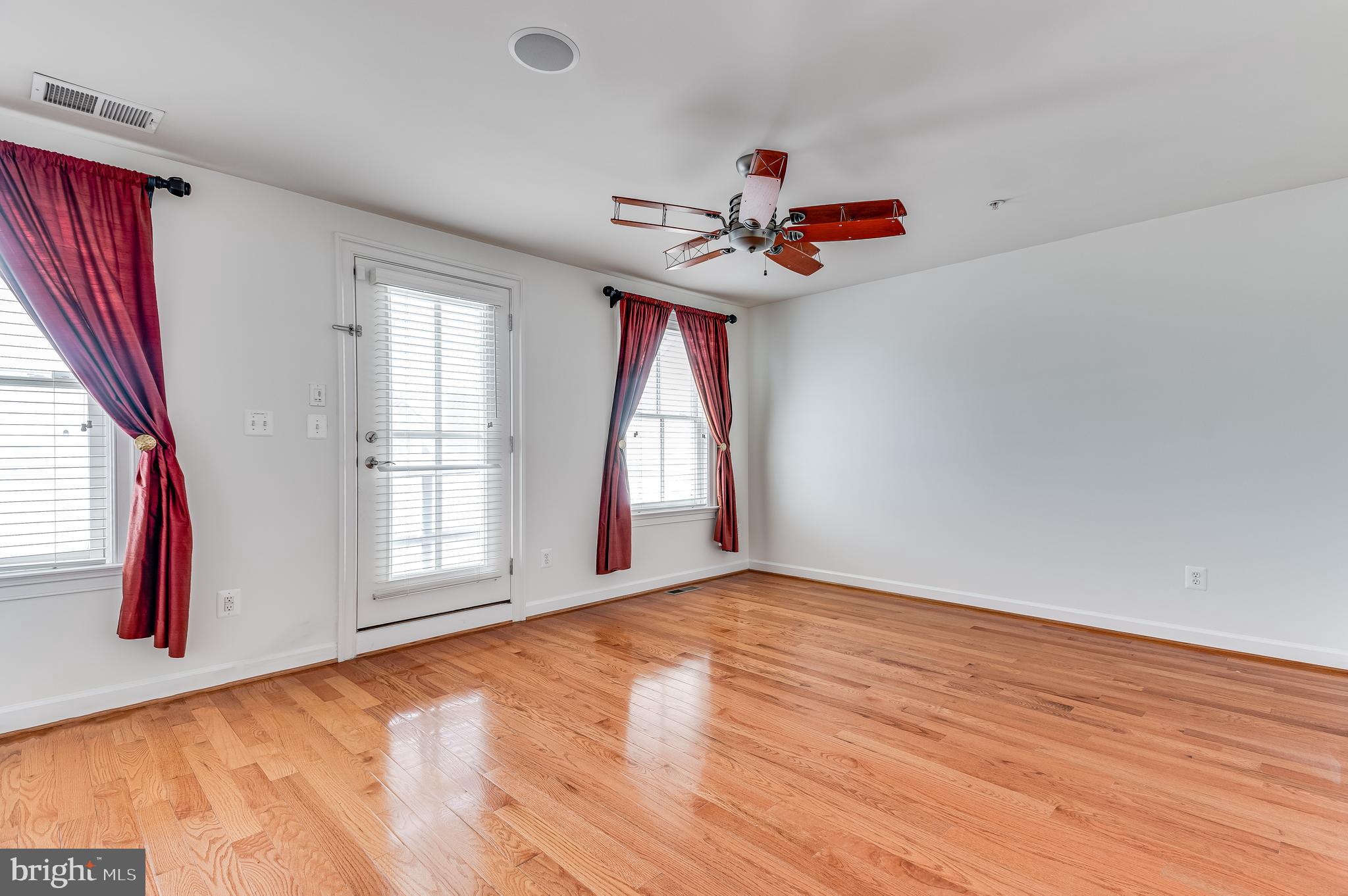 POTOMAC GREENS - Residential Lease