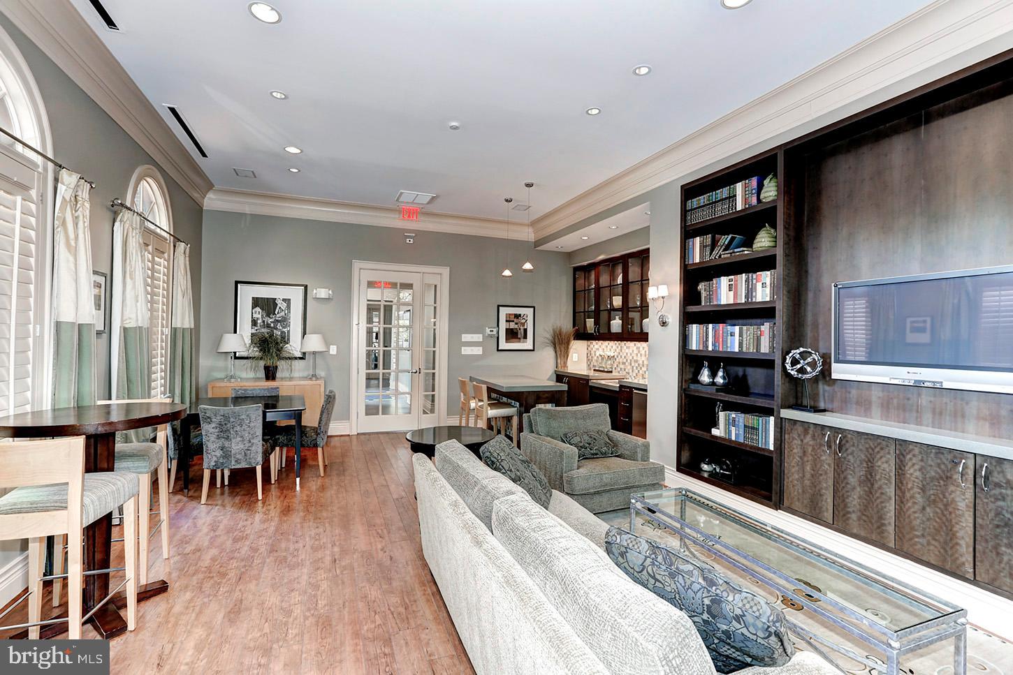 POTOMAC GREENS - Residential Lease