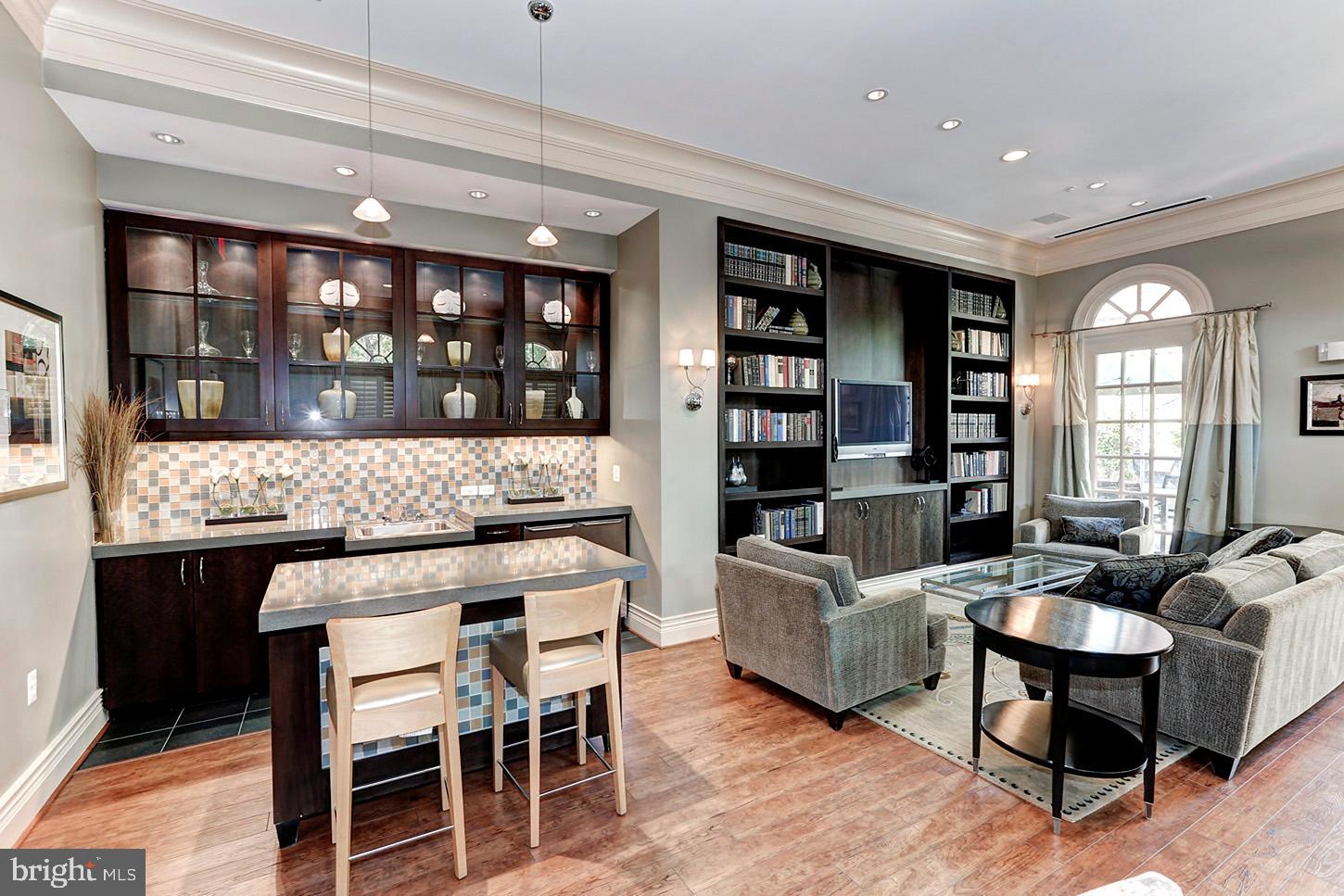 POTOMAC GREENS - Residential Lease