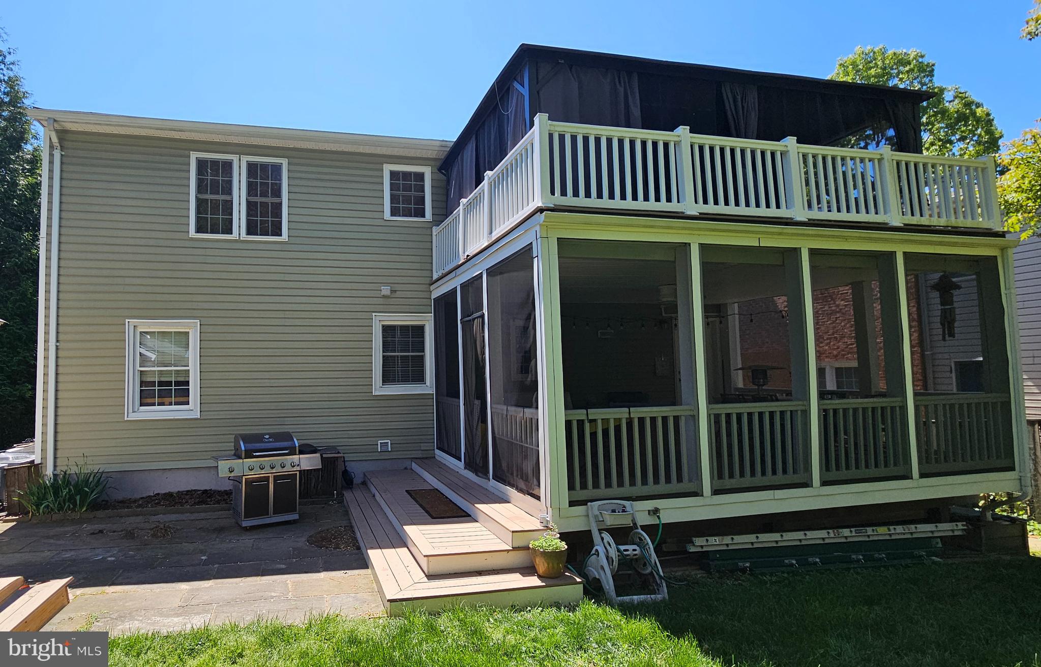 5935 15TH STREET N