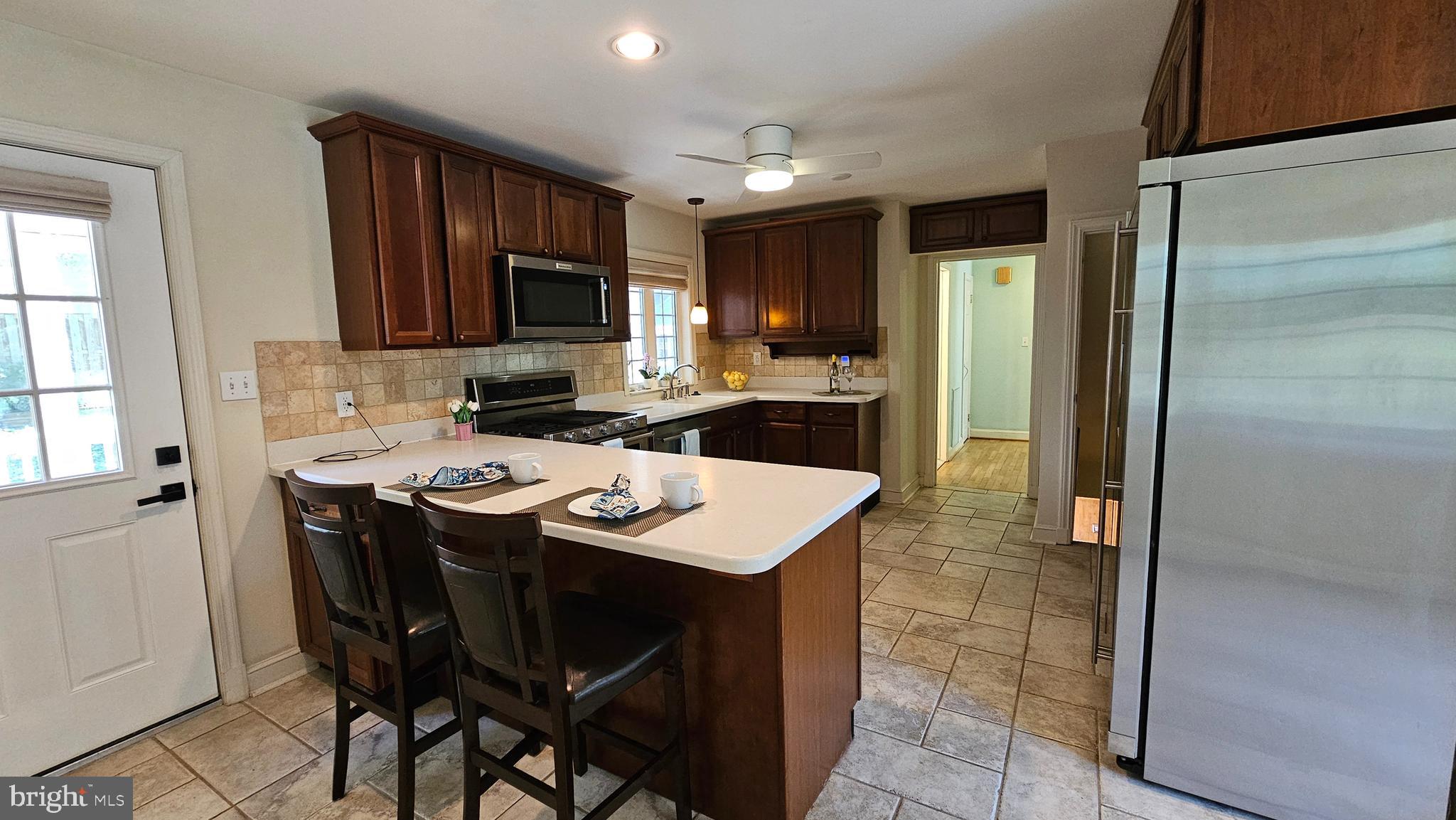 5935 15TH STREET N