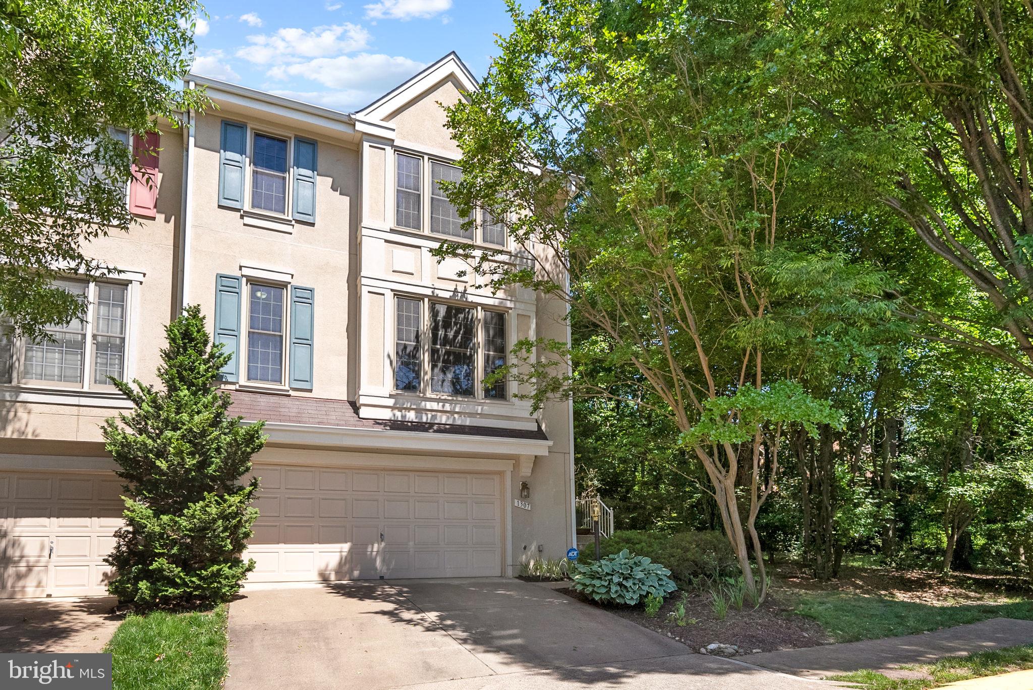 1307 PARK GARDEN LANE