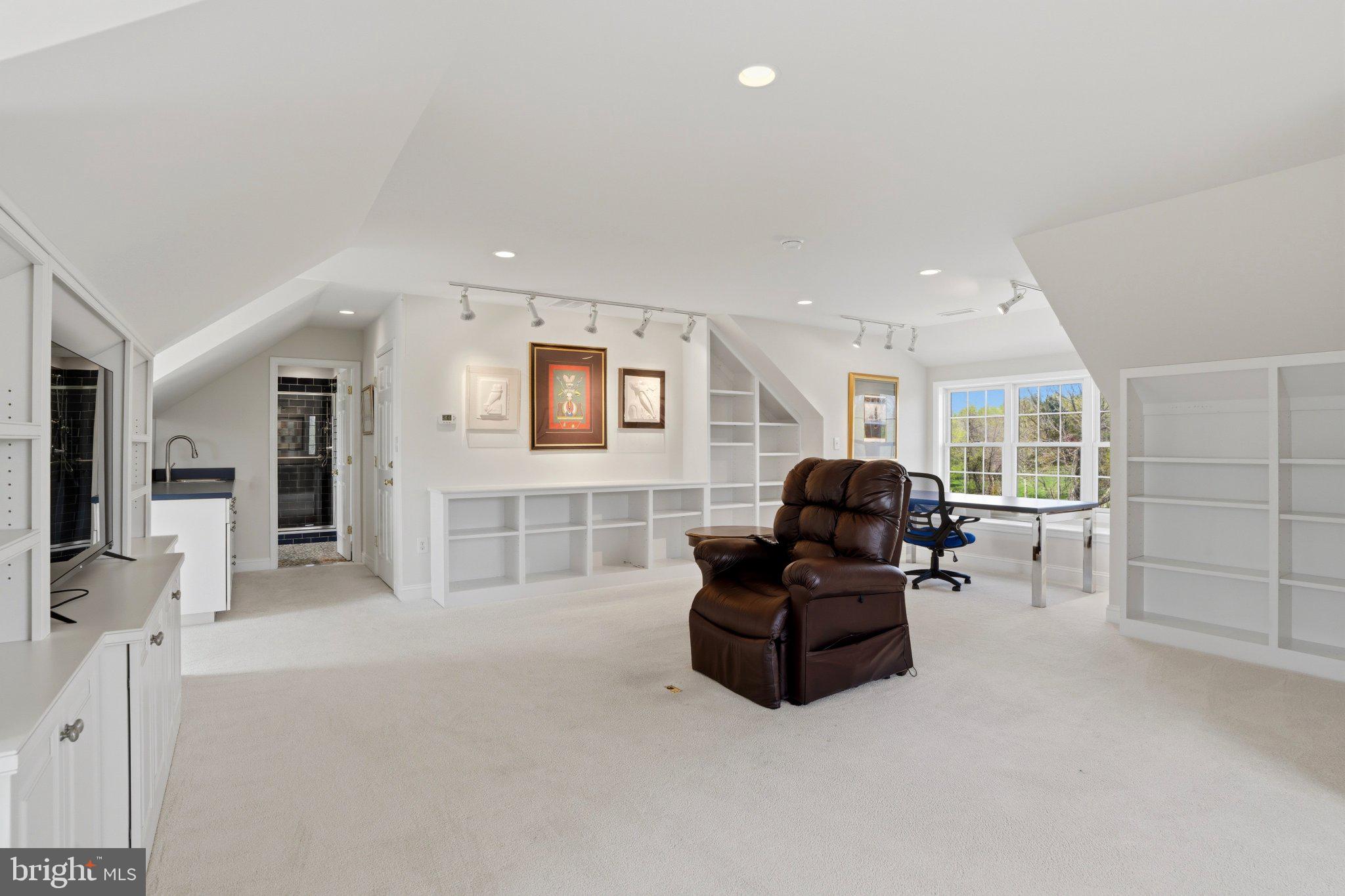 STONEBRIDGE - Residential