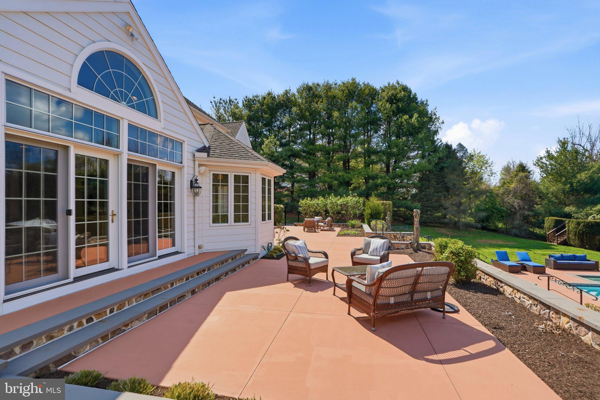 STONEBRIDGE - Residential