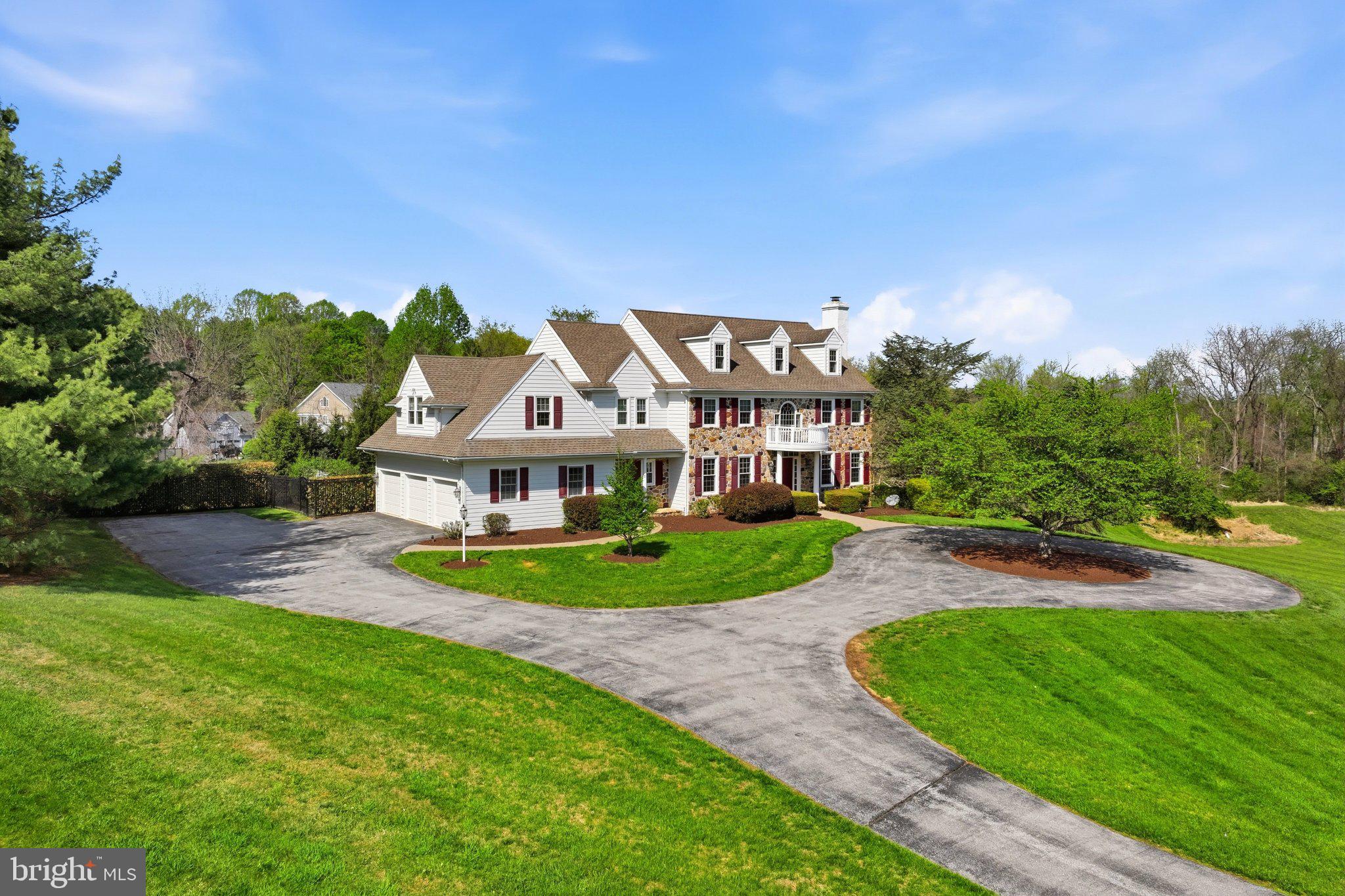 STONEBRIDGE - Residential