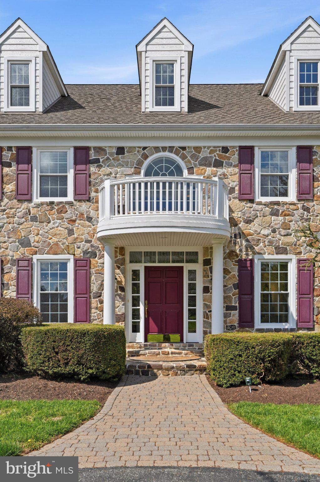 STONEBRIDGE - Residential