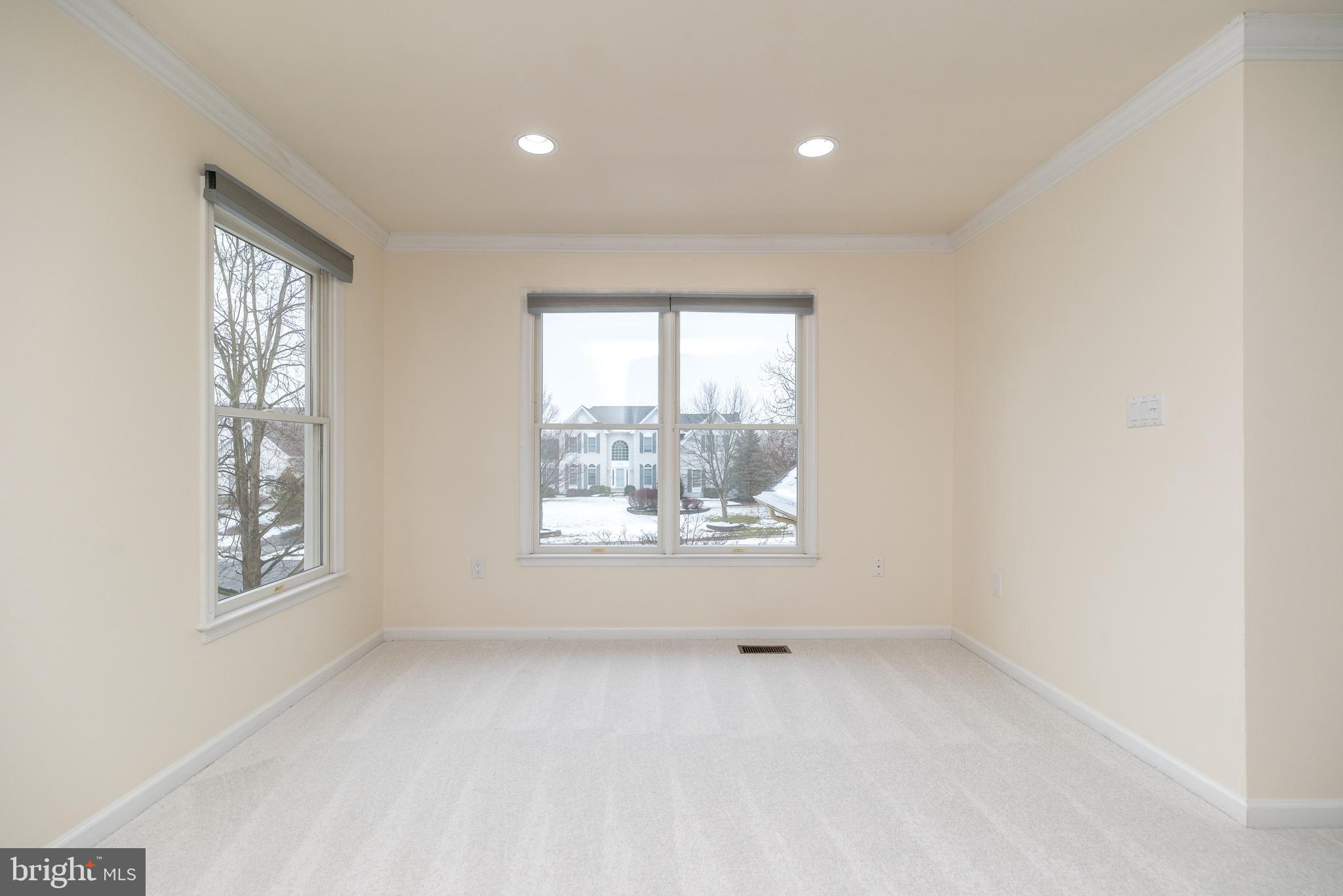 BRIDLE ESTATES - Residential